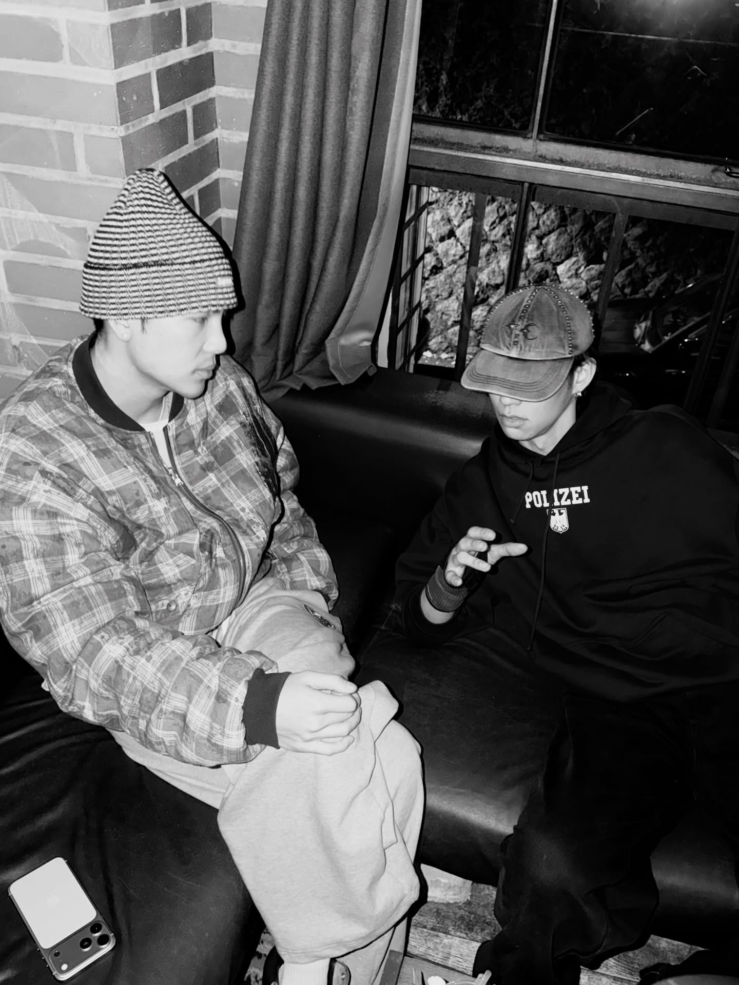 ไบร์ท - วชิรวิชญ์ ชีวอารี