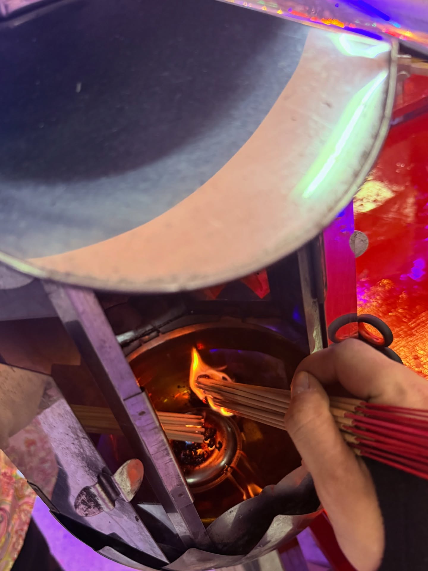 ไบร์ท - วชิรวิชญ์ ชีวอารี