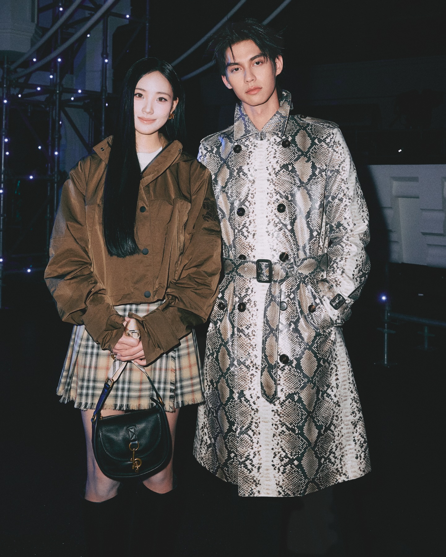 ไบร์ท - วชิรวิชญ์ ชีวอารี