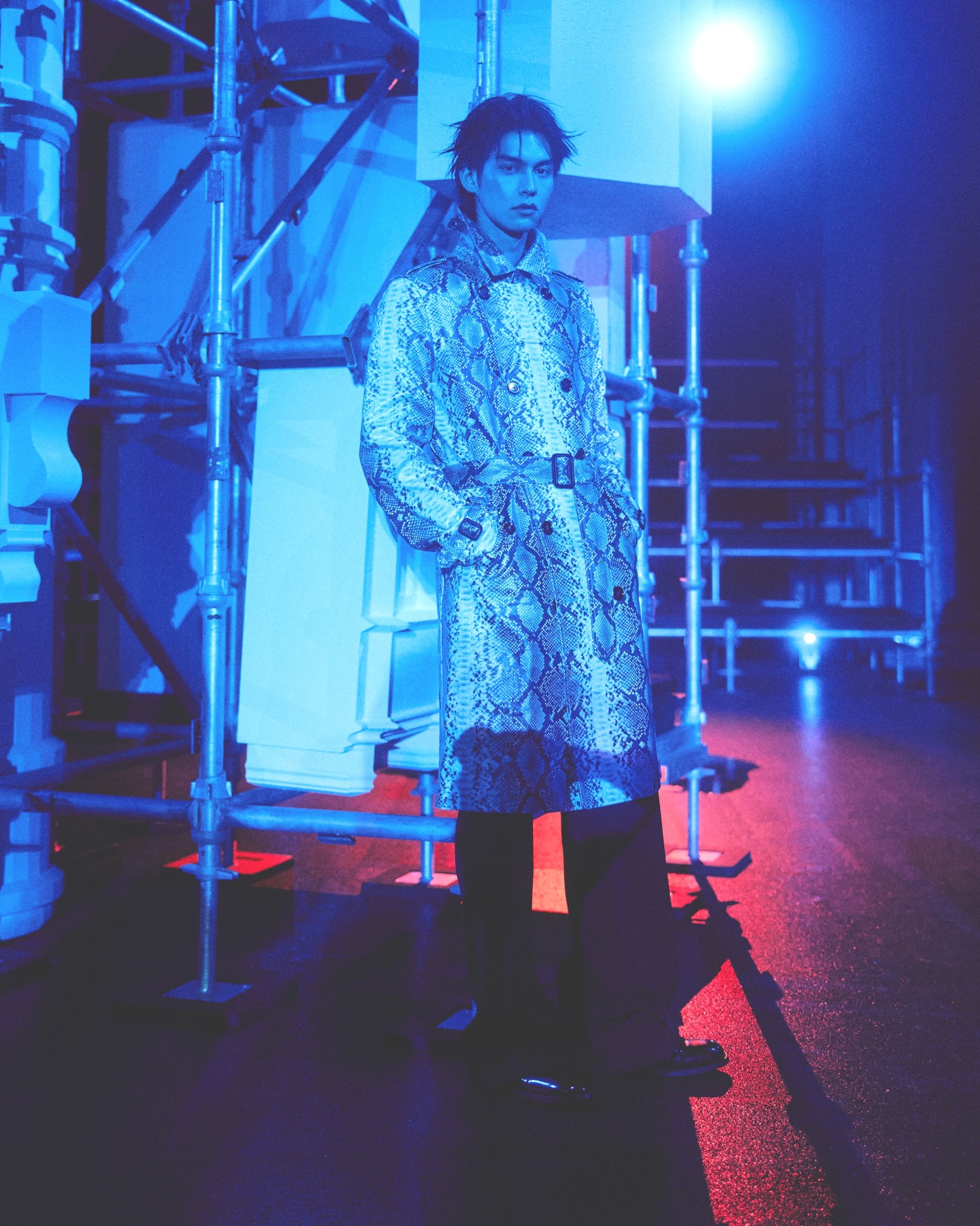 ไบร์ท - วชิรวิชญ์ ชีวอารี