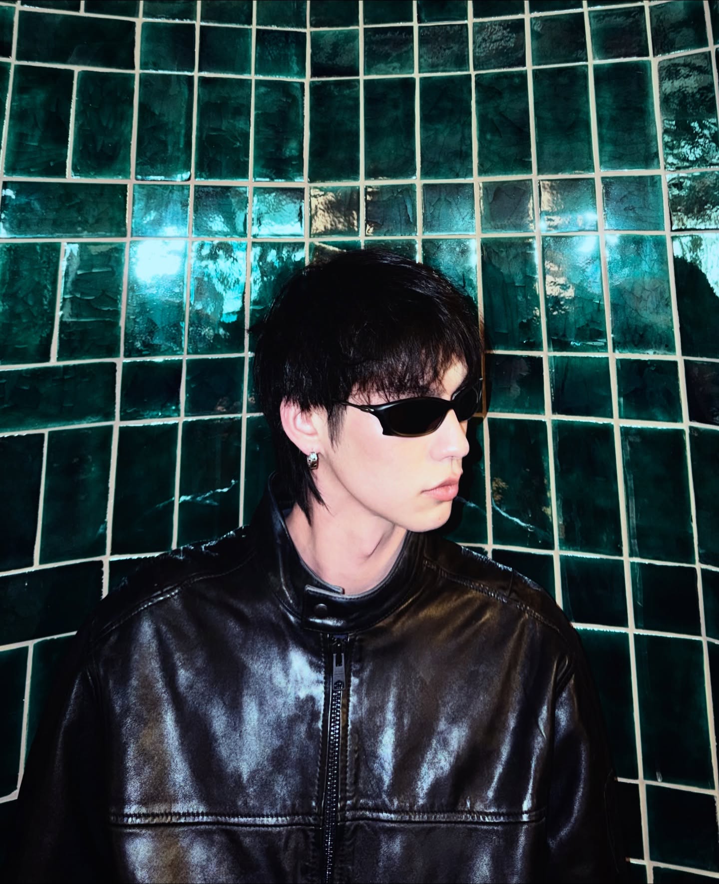 ไบร์ท - วชิรวิชญ์ ชีวอารี