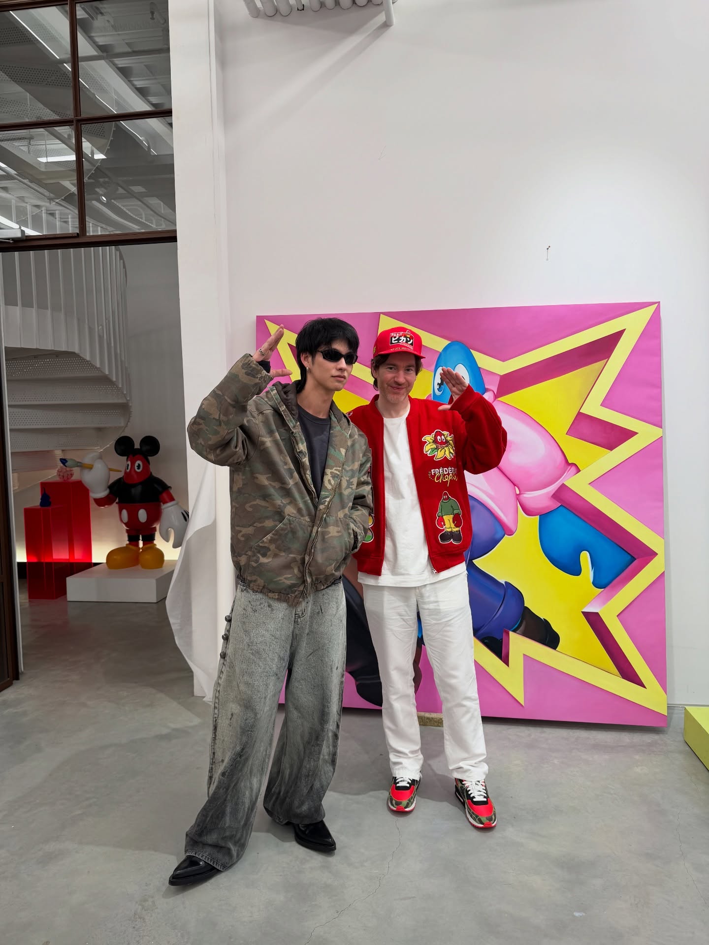 ไบร์ท - วชิรวิชญ์ ชีวอารี