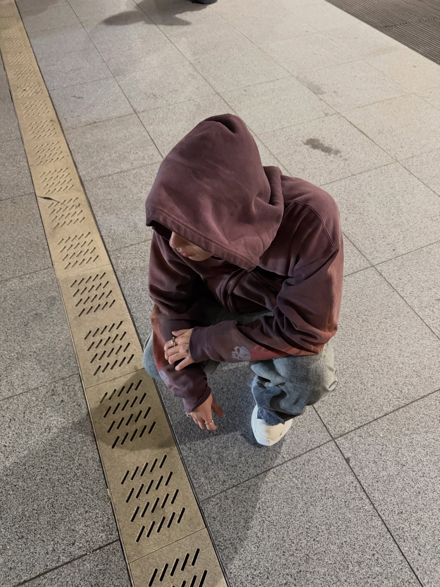 ไบร์ท - วชิรวิชญ์ ชีวอารี