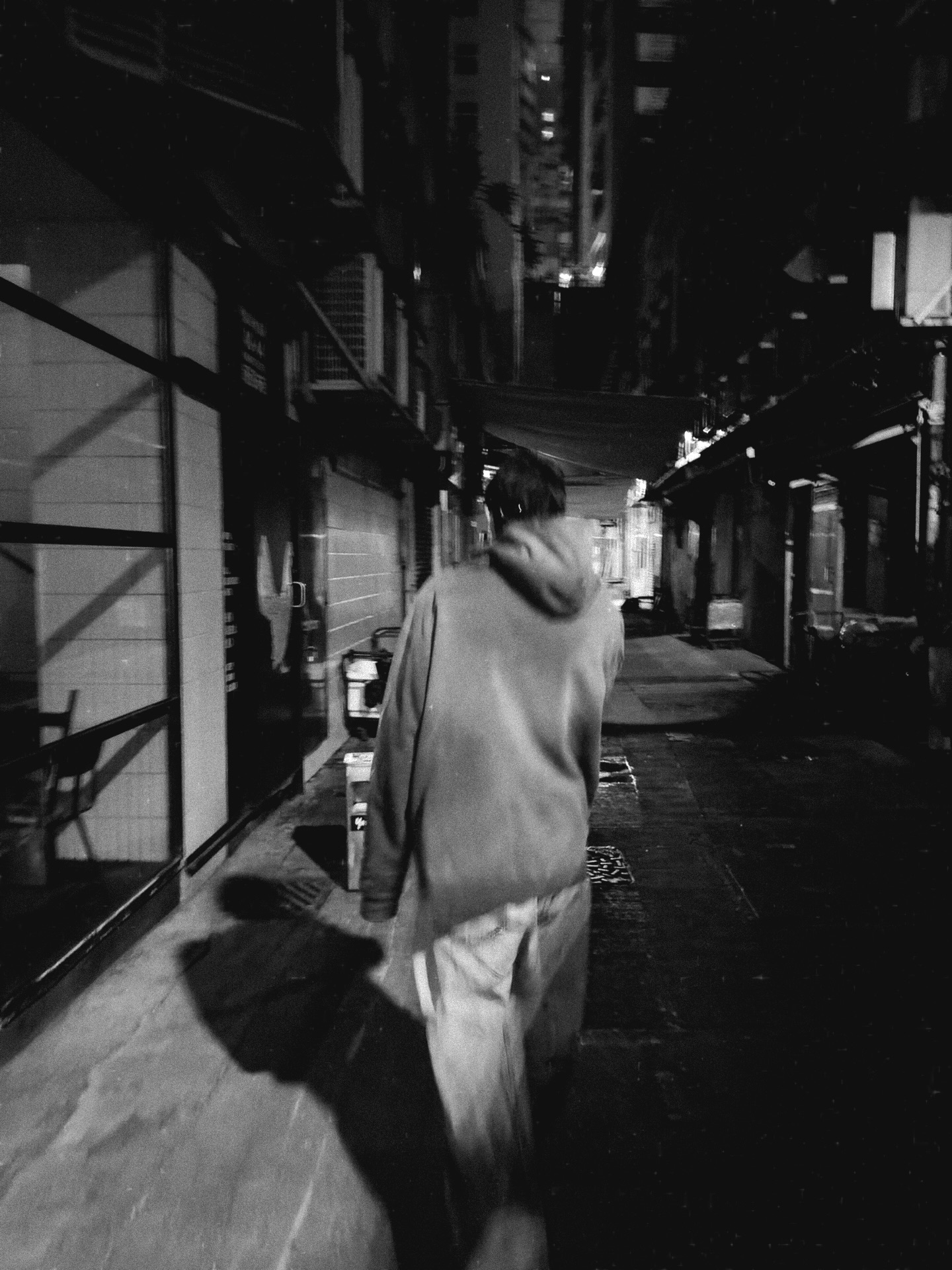 ไบร์ท - วชิรวิชญ์ ชีวอารี