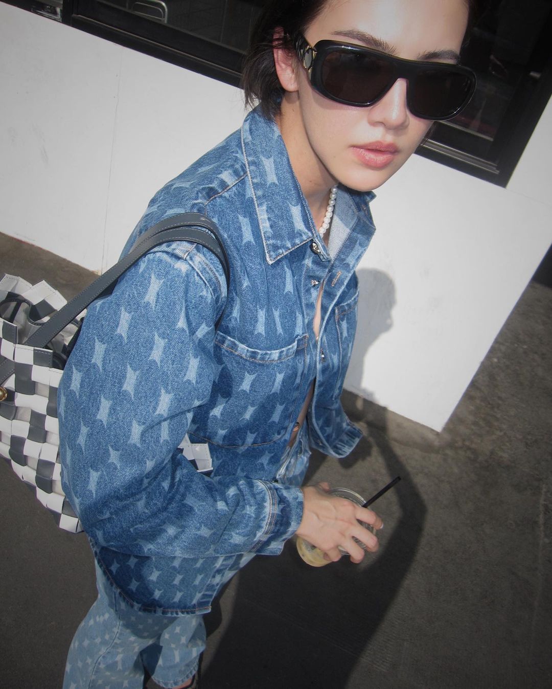 ซาร่า เล็กจ์
