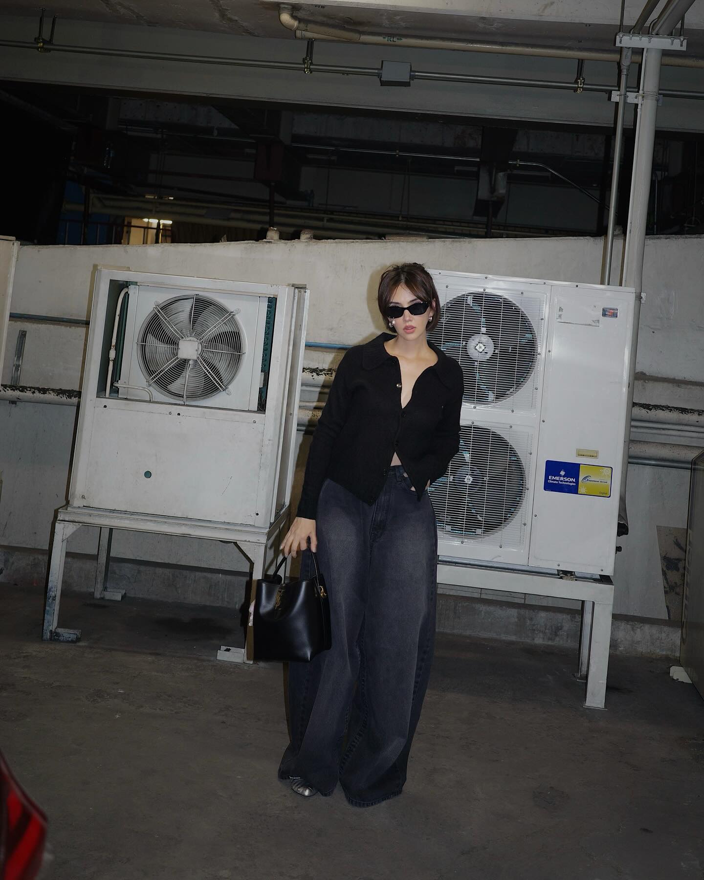 ซาร่า เล็กจ์