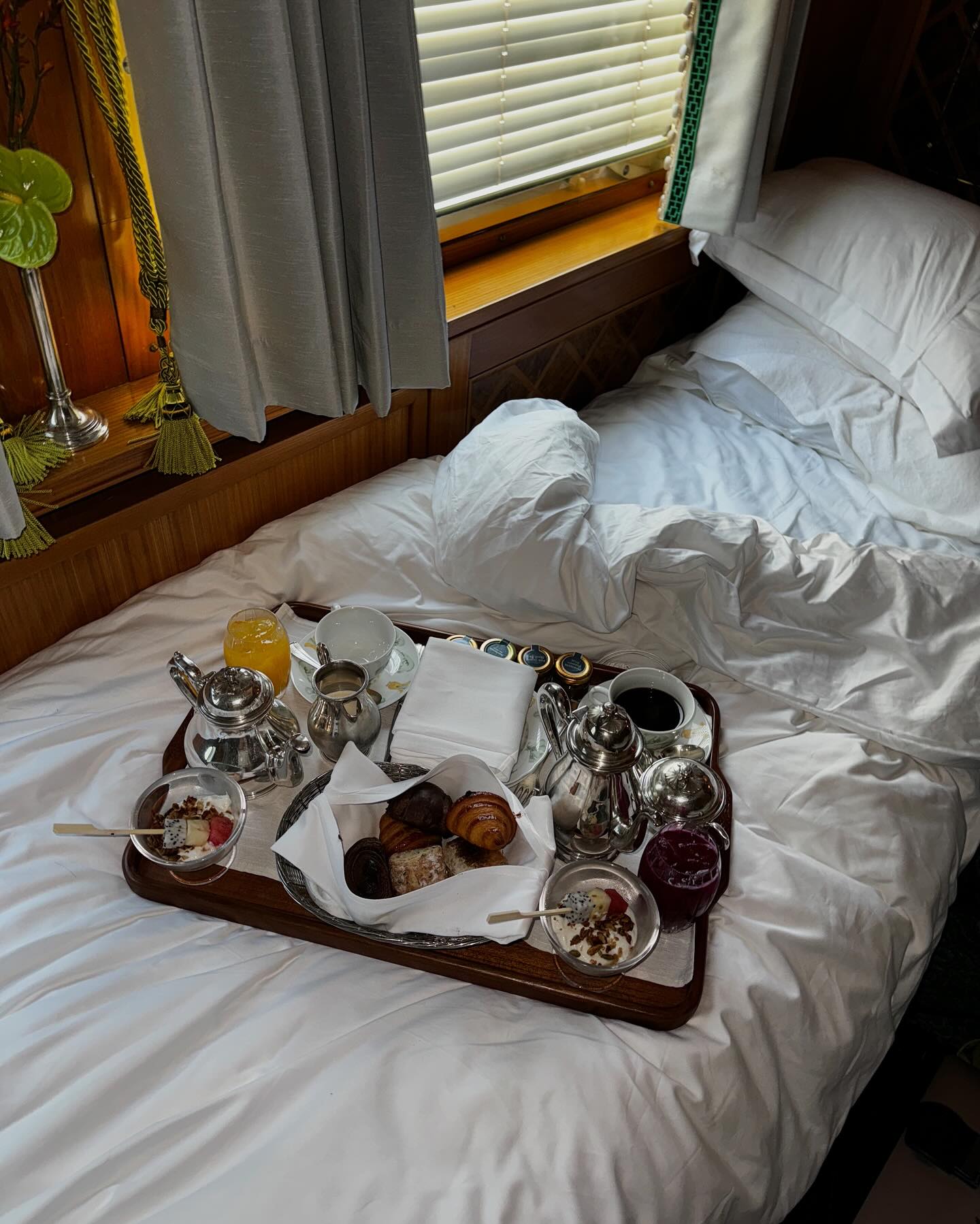 ซาร่า เล็กจ์