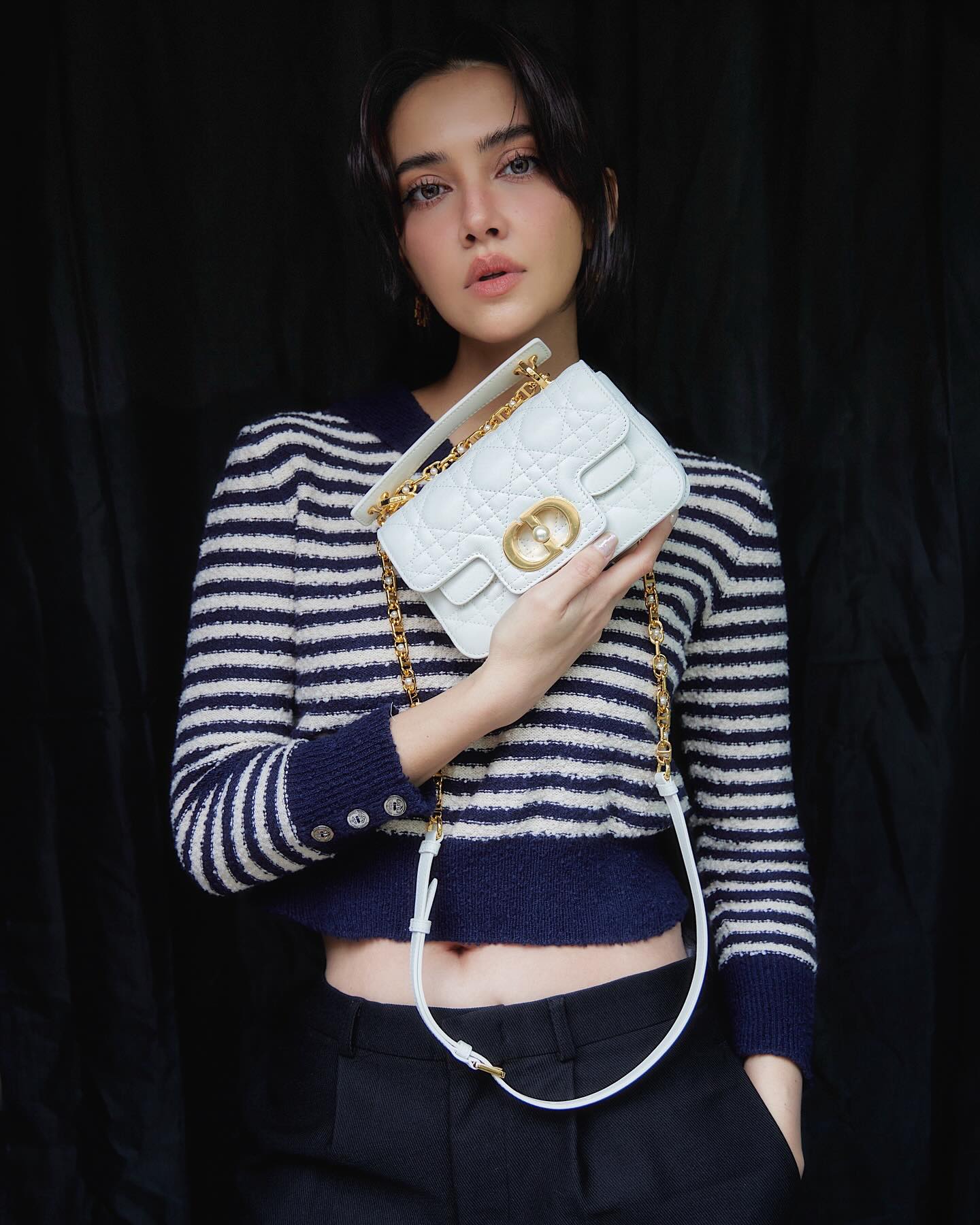 ซาร่า เล็กจ์