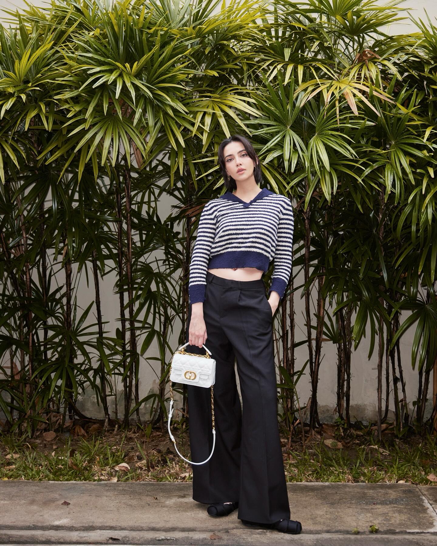 ซาร่า เล็กจ์