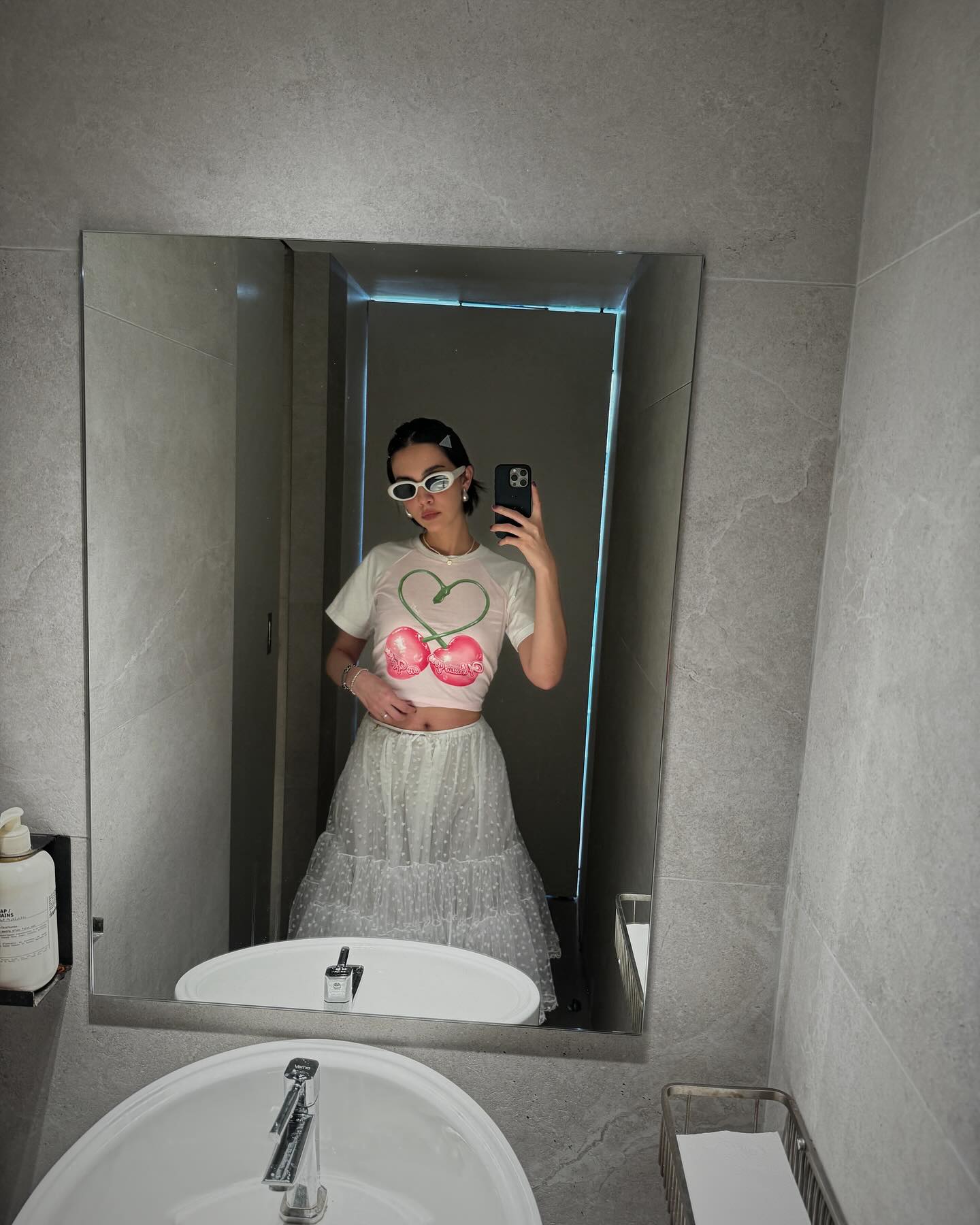 ซาร่า เล็กจ์