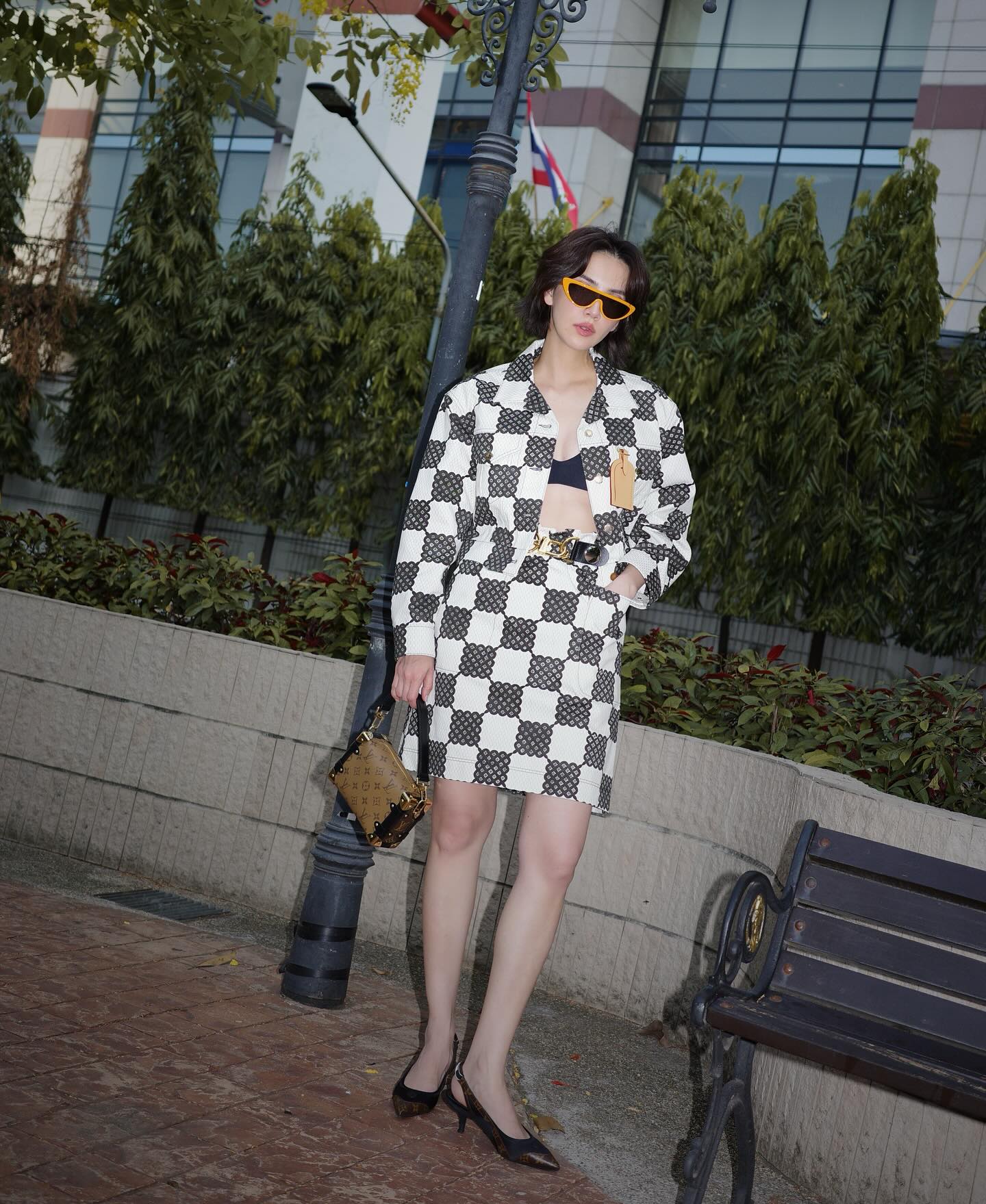 ซาร่า เล็กจ์