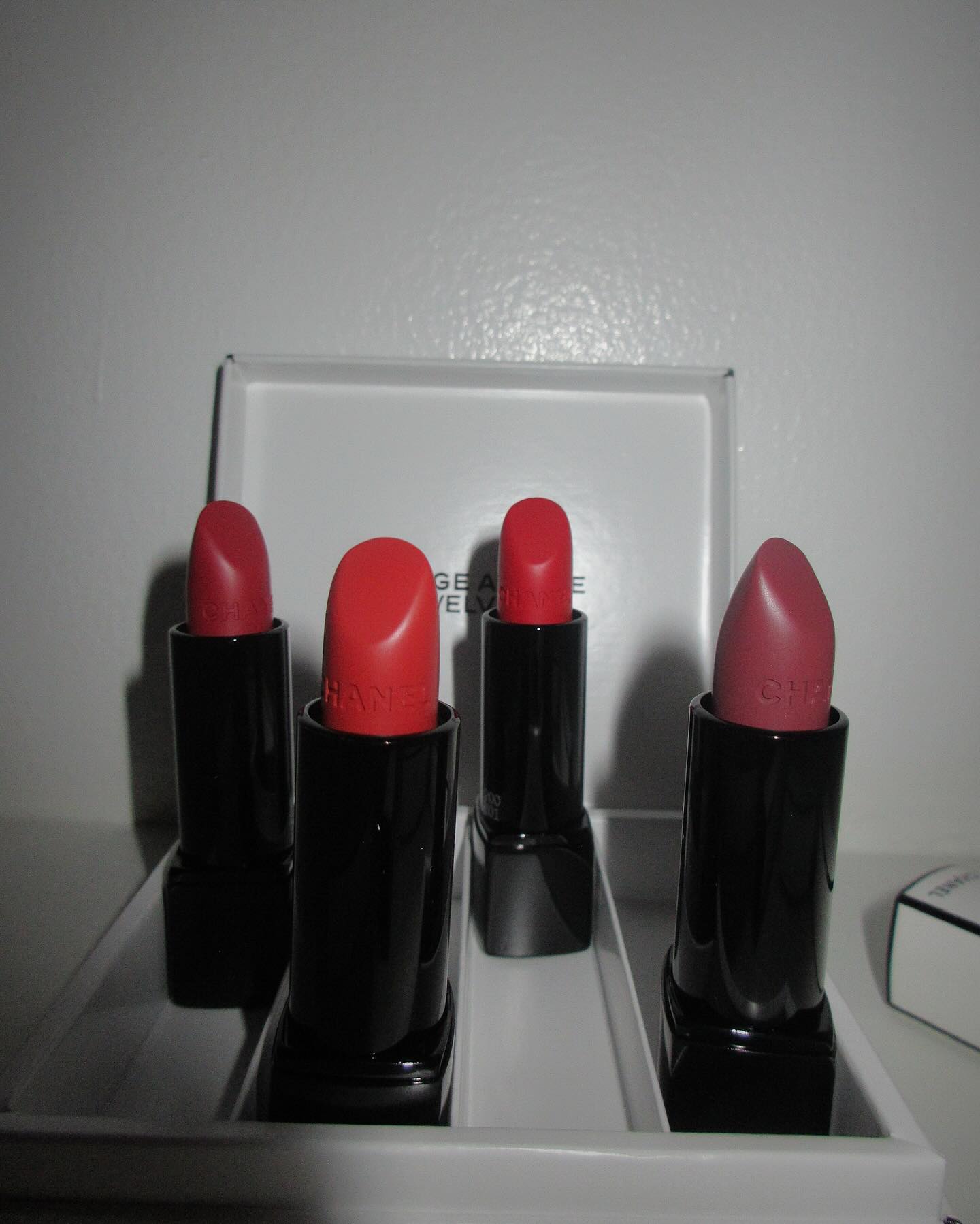 ซาร่า เล็กจ์