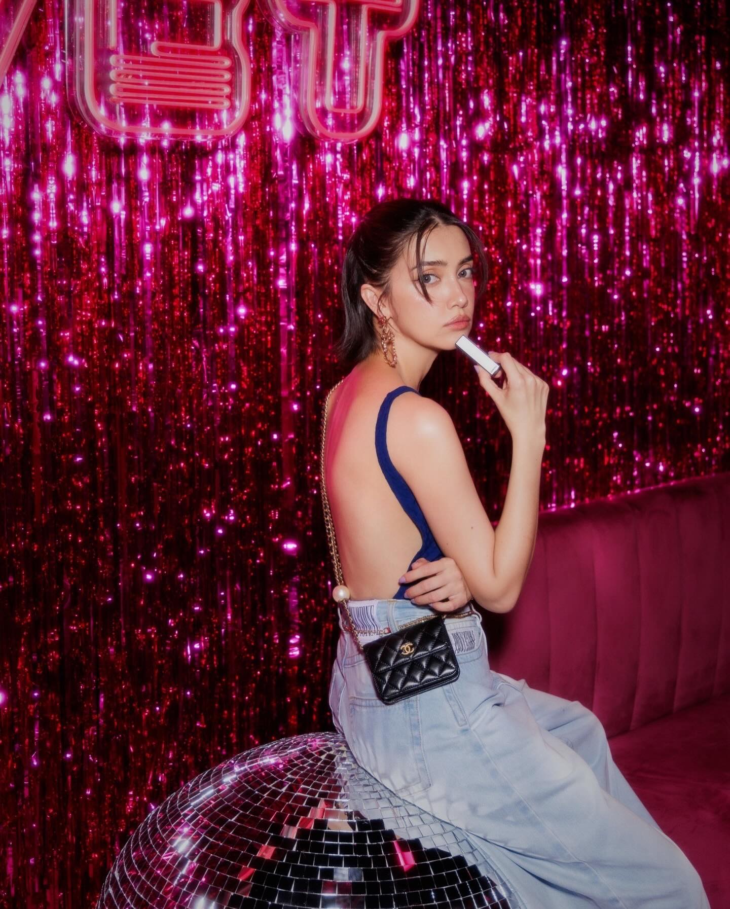 ซาร่า เล็กจ์