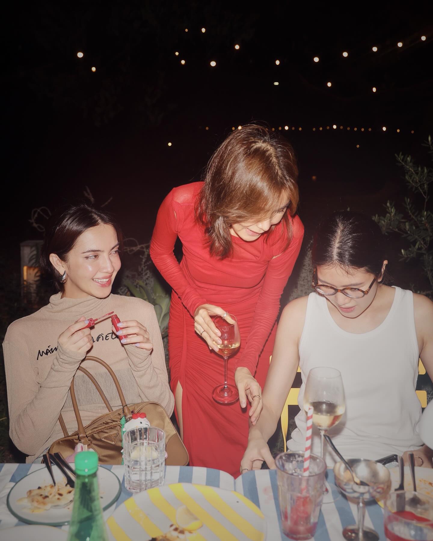 ซาร่า เล็กจ์