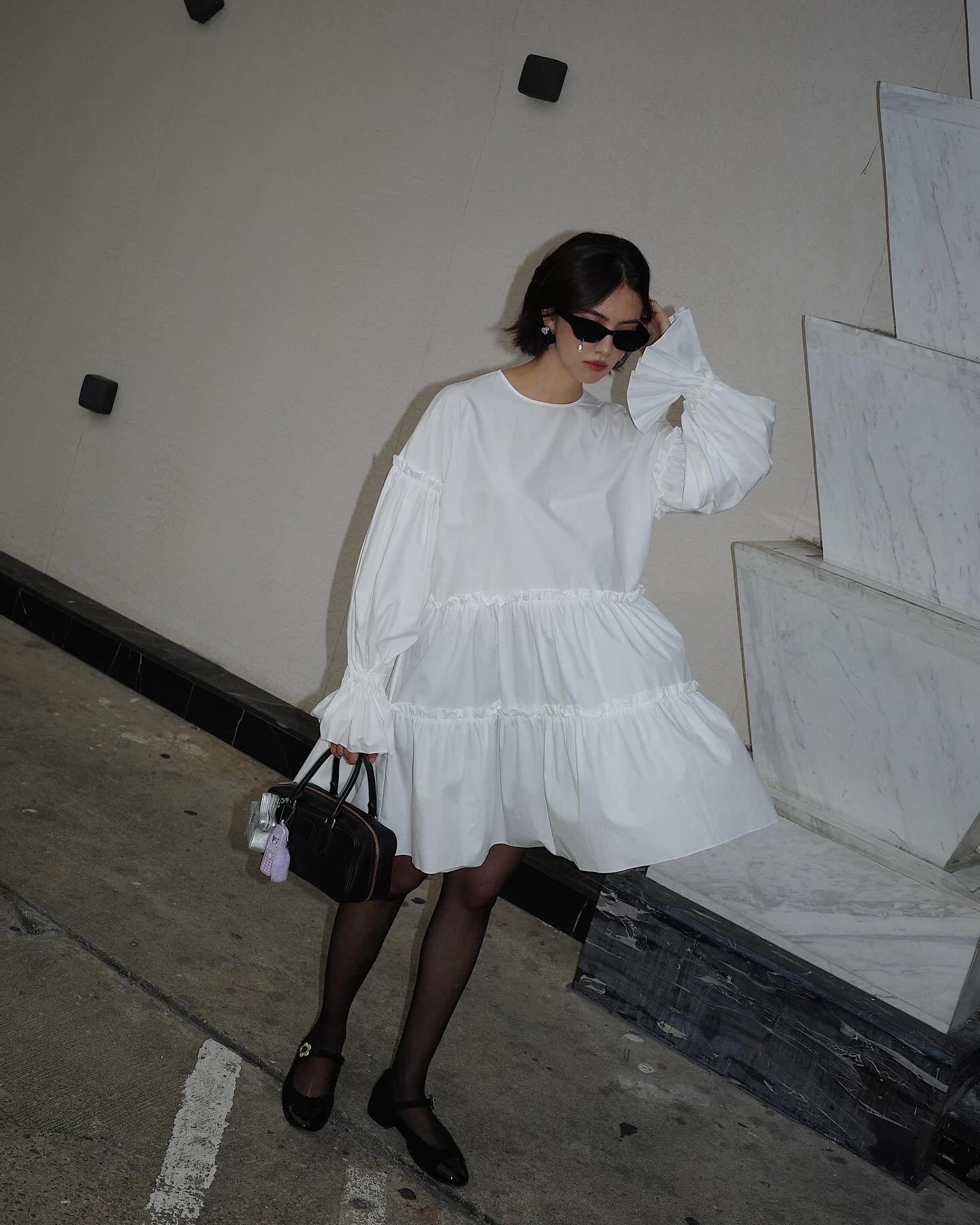 ซาร่า เล็กจ์