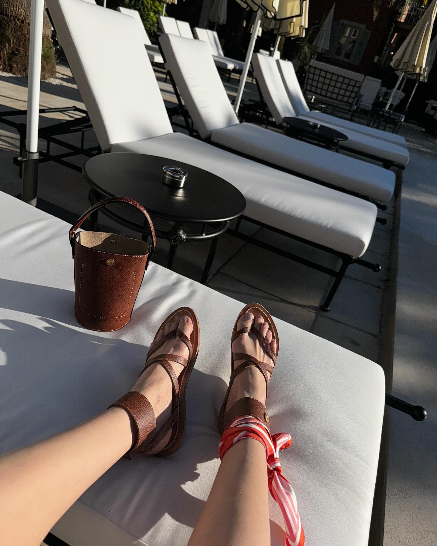 ซาร่า เล็กจ์