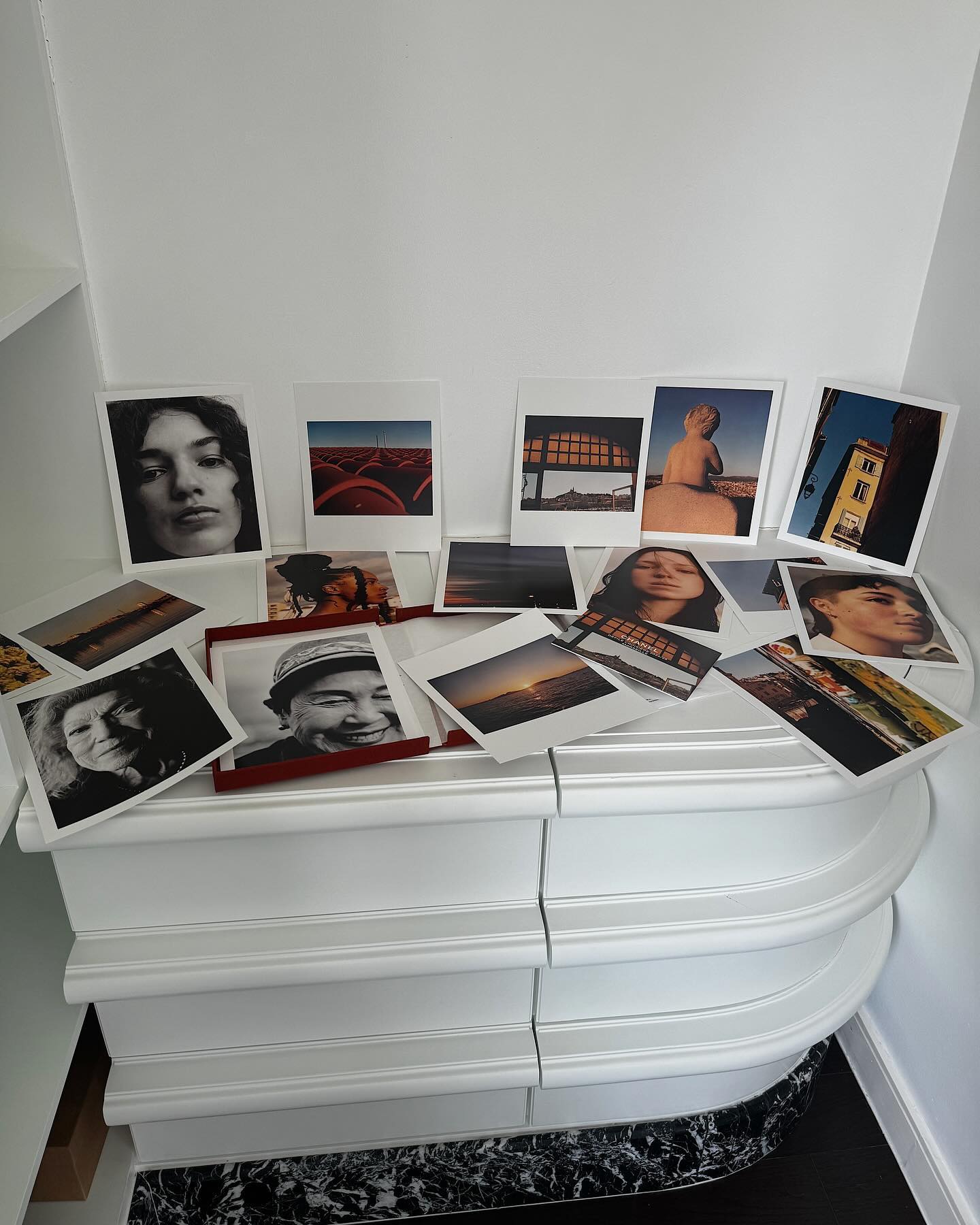 ซาร่า เล็กจ์