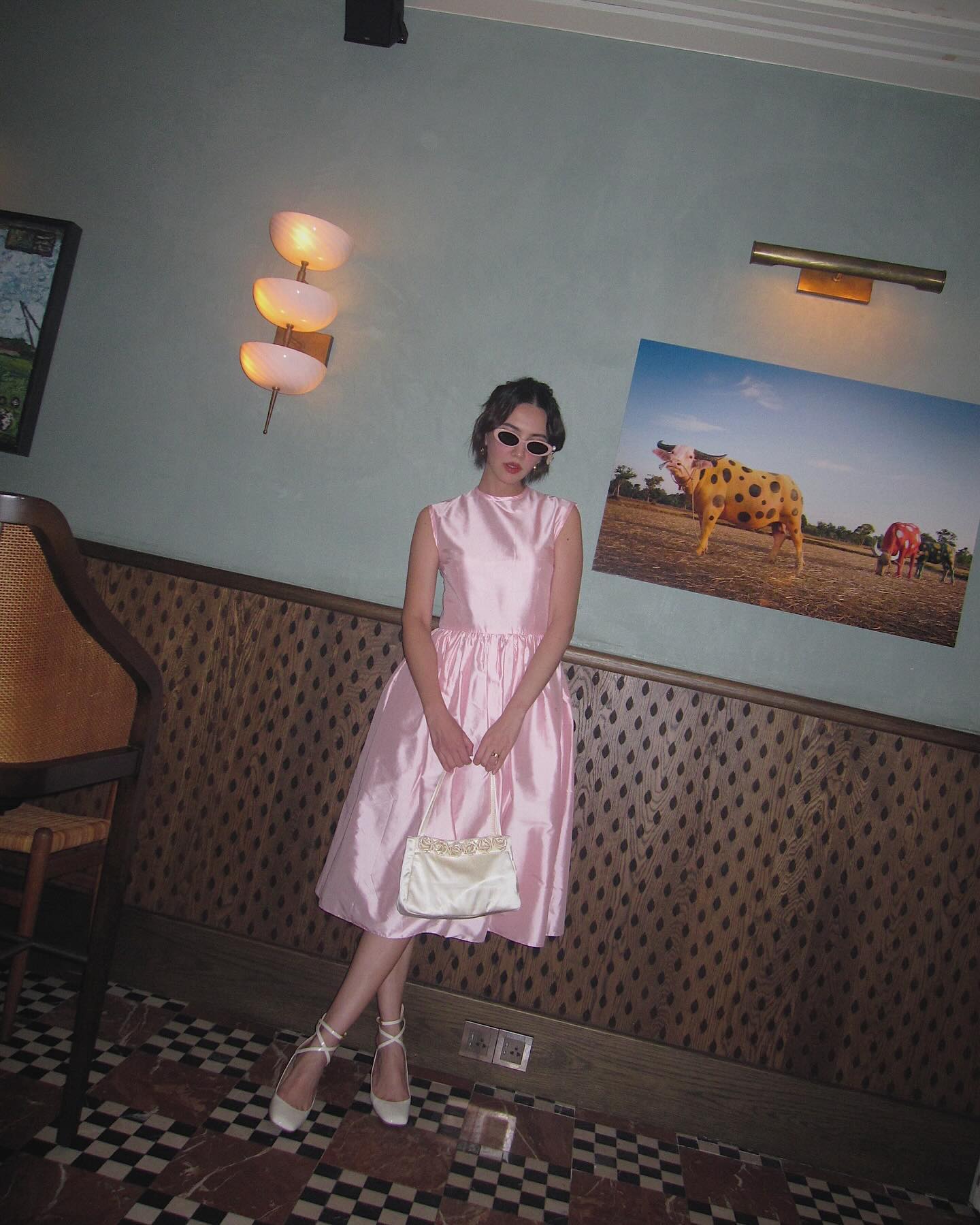 ซาร่า เล็กจ์