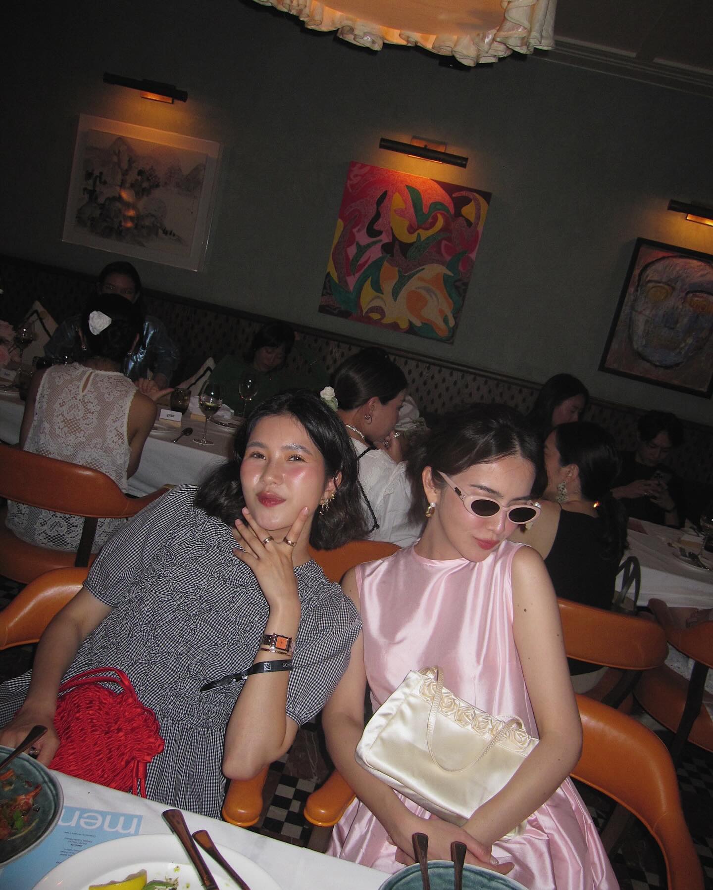 ซาร่า เล็กจ์