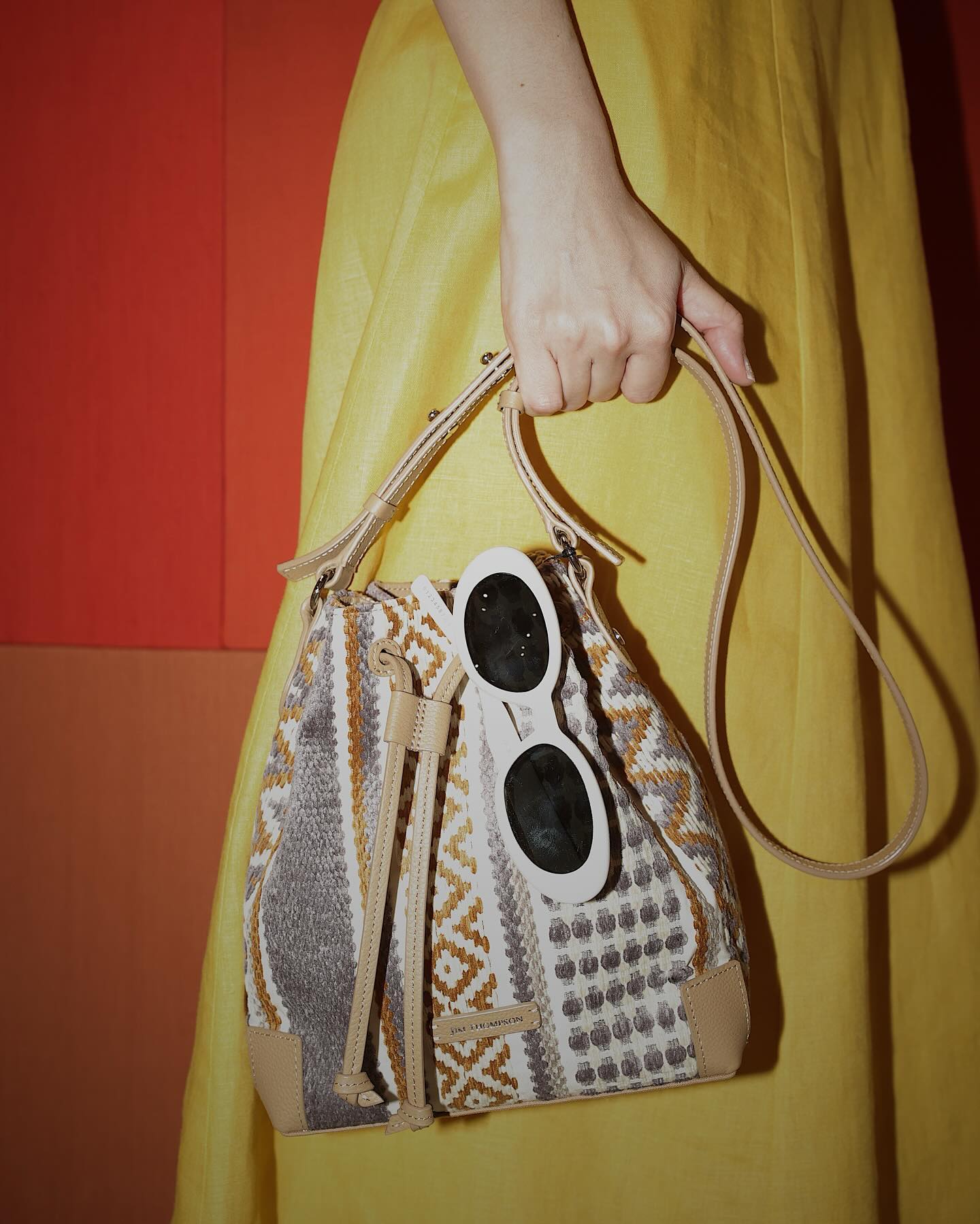 ซาร่า เล็กจ์