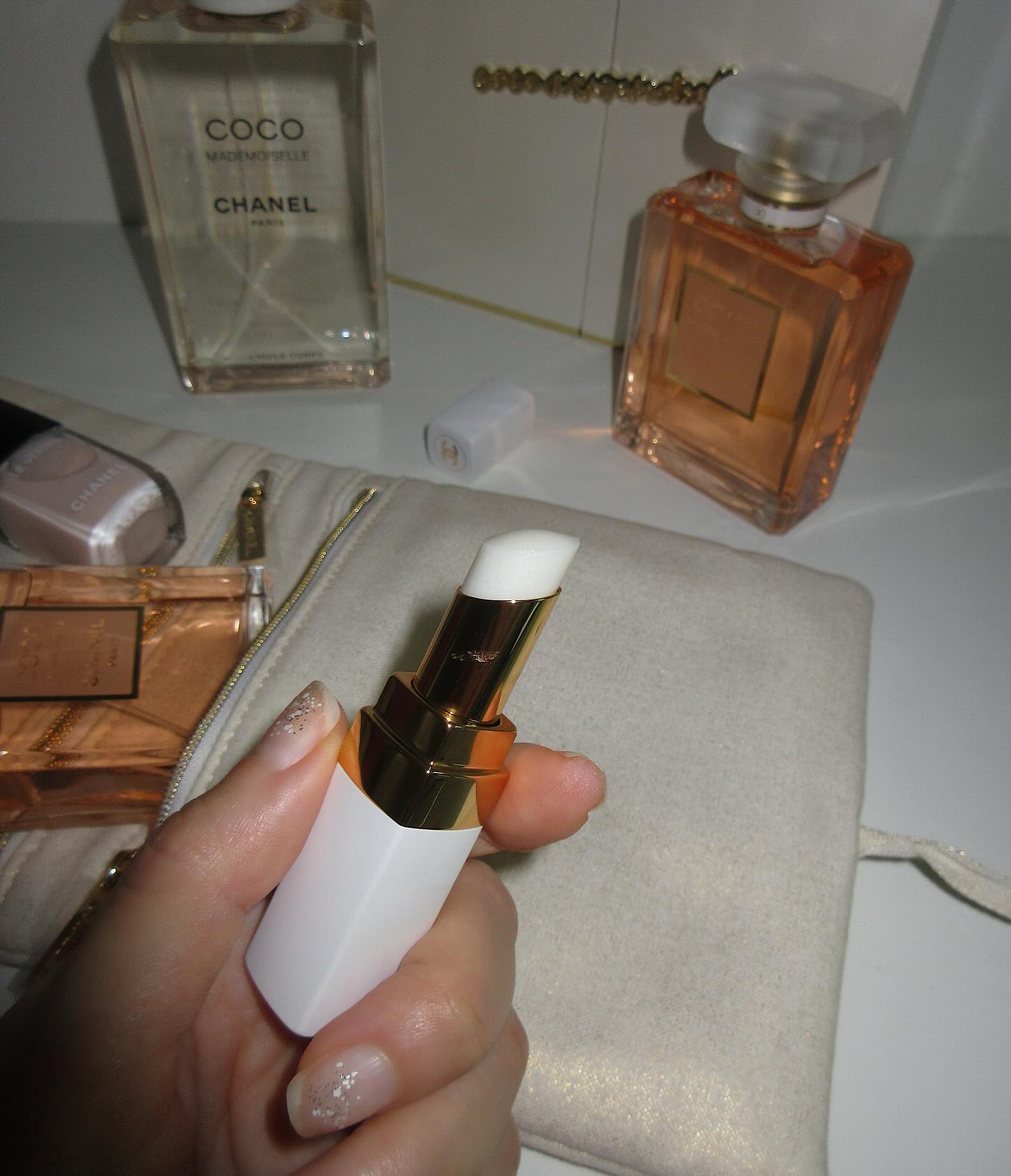 ซาร่า เล็กจ์