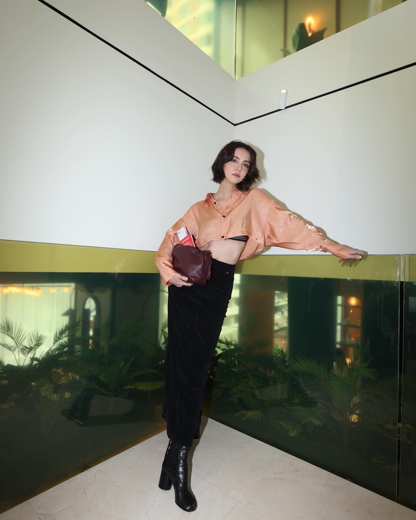 ซาร่า เล็กจ์