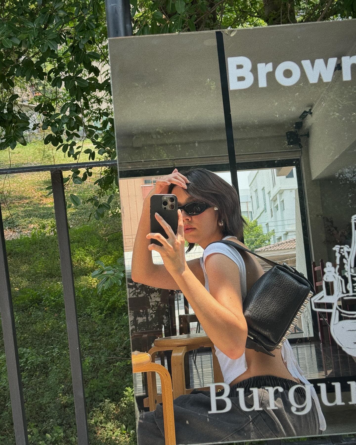 ซาร่า เล็กจ์