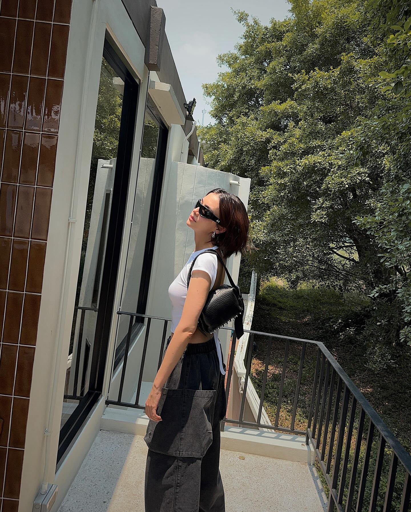 ซาร่า เล็กจ์