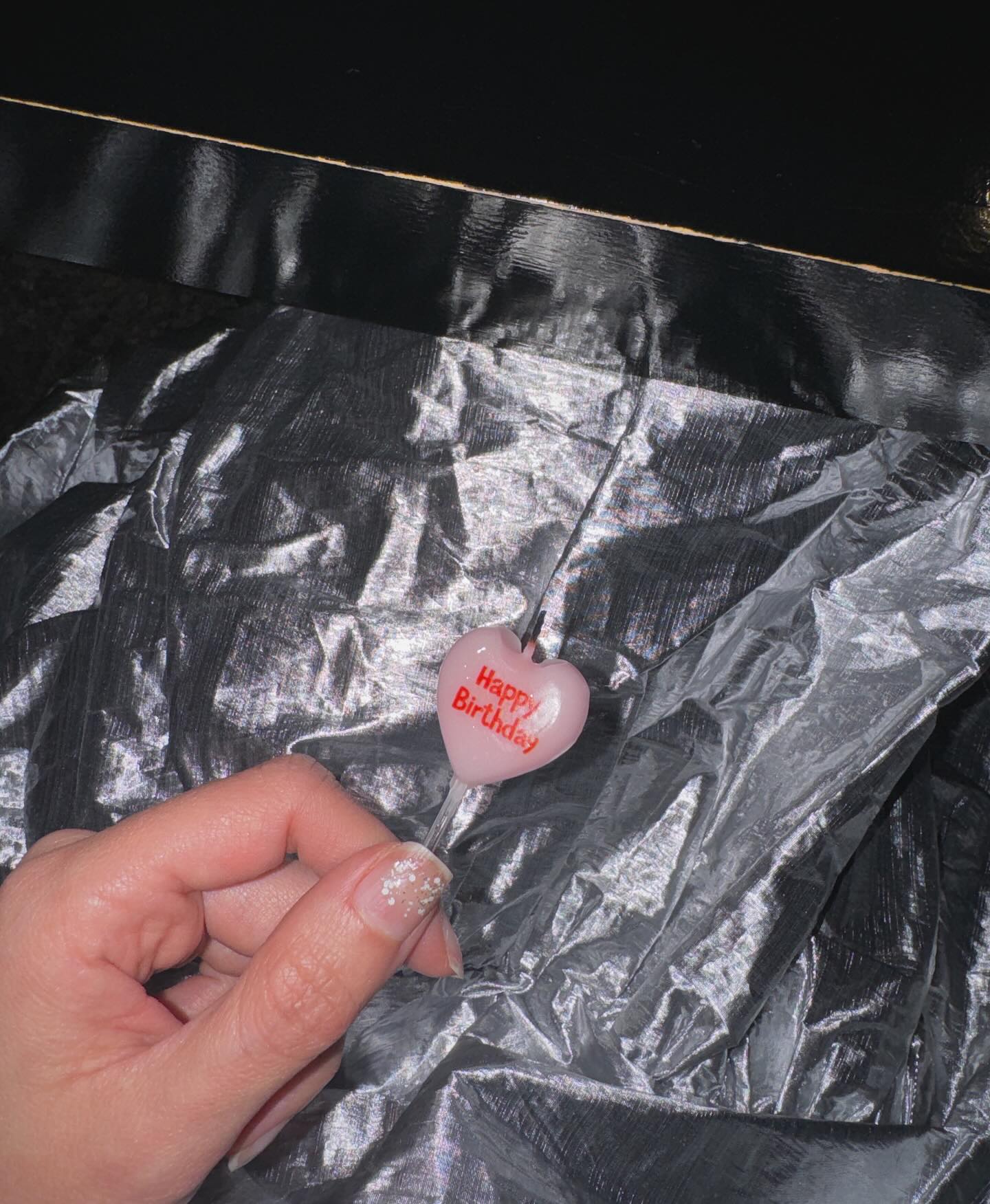 ซาร่า เล็กจ์