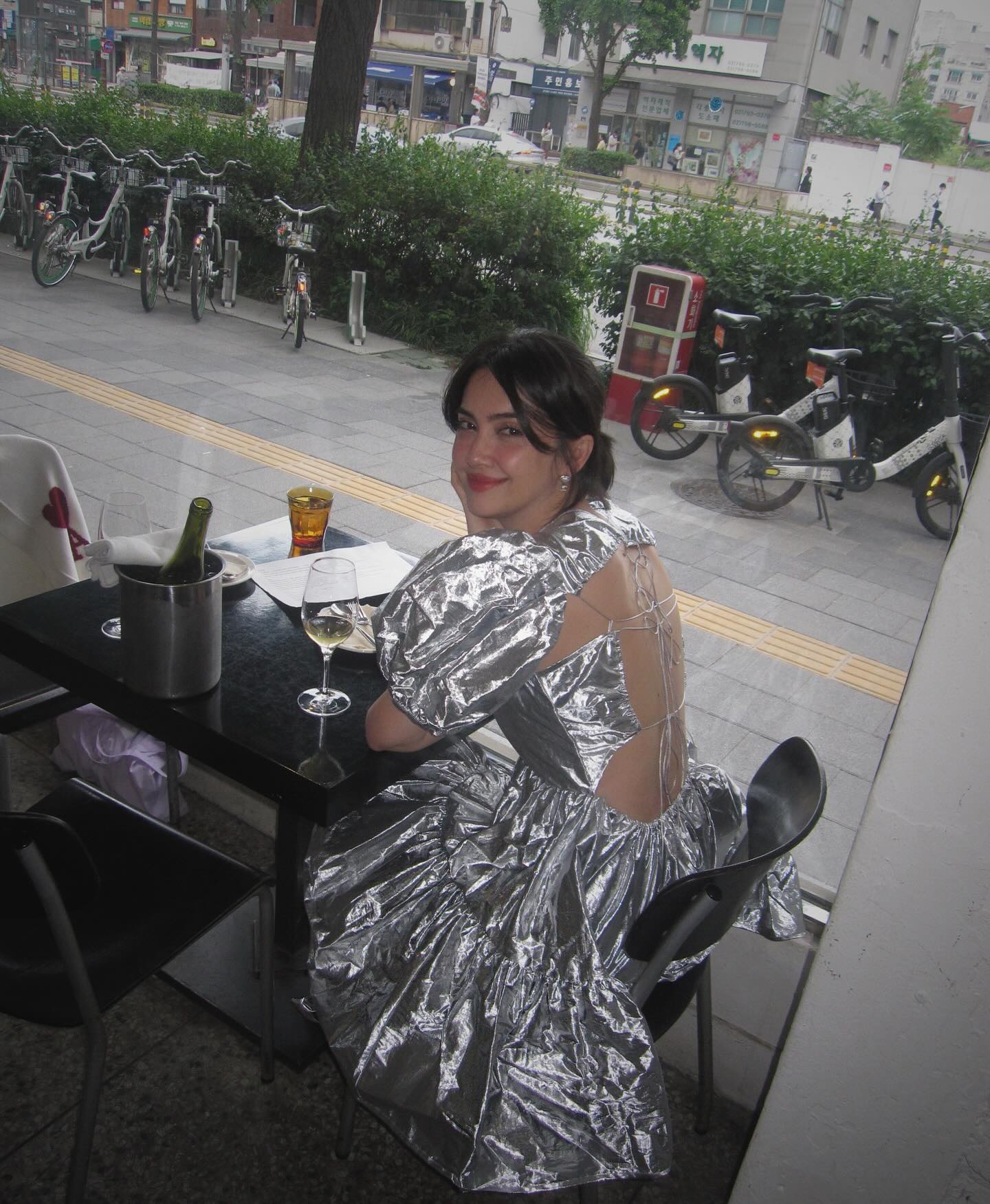 ซาร่า เล็กจ์