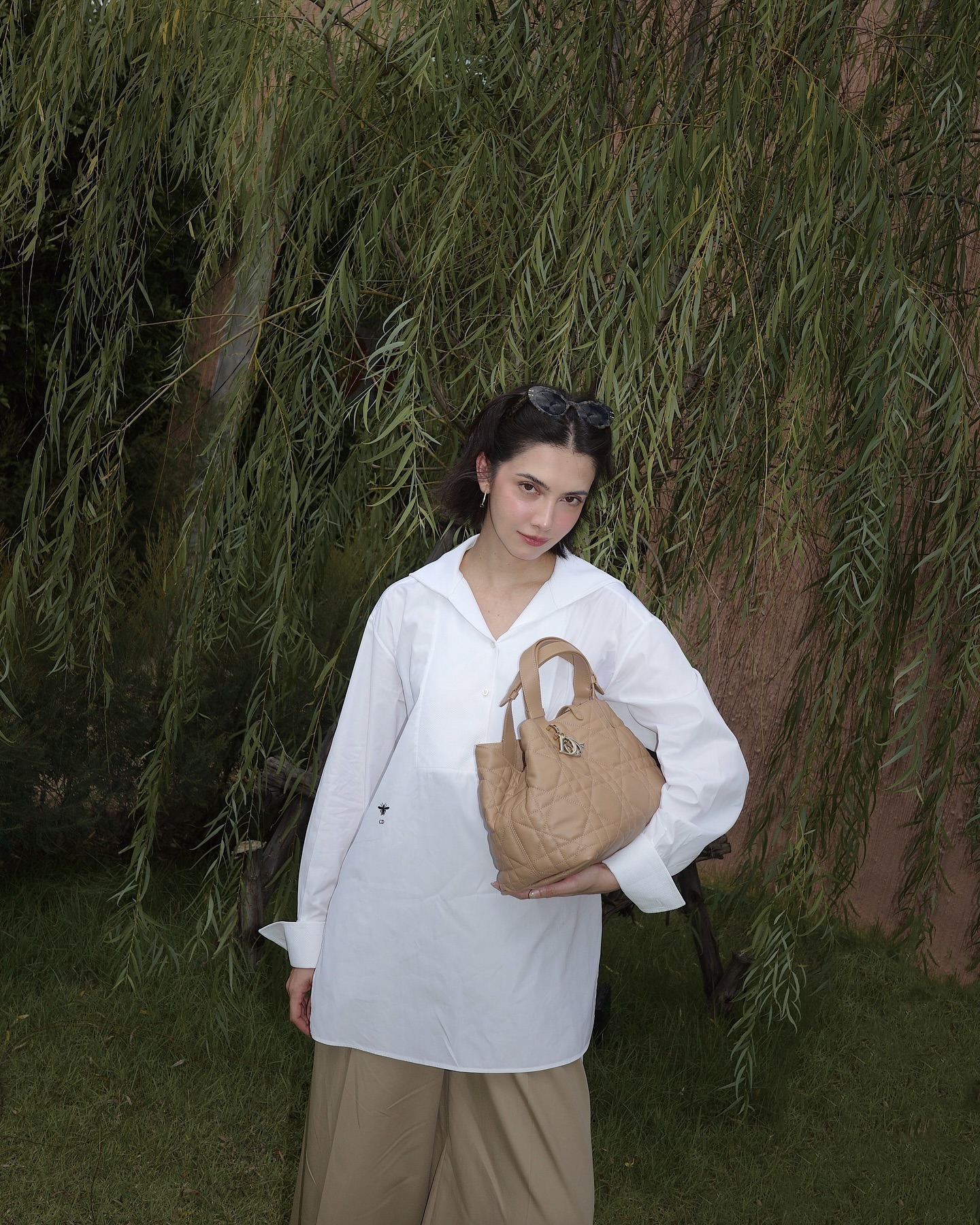 ซาร่า เล็กจ์