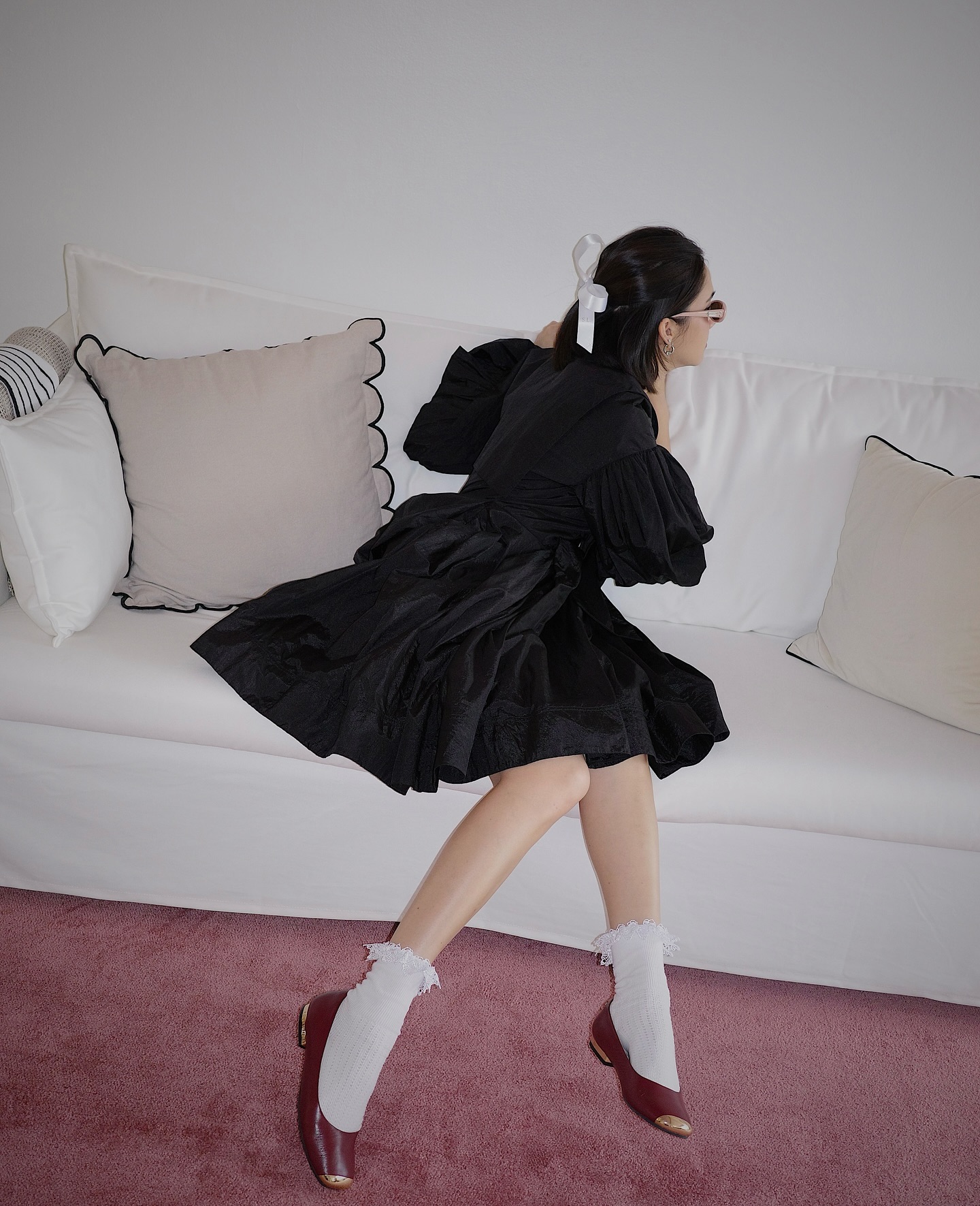 ซาร่า เล็กจ์