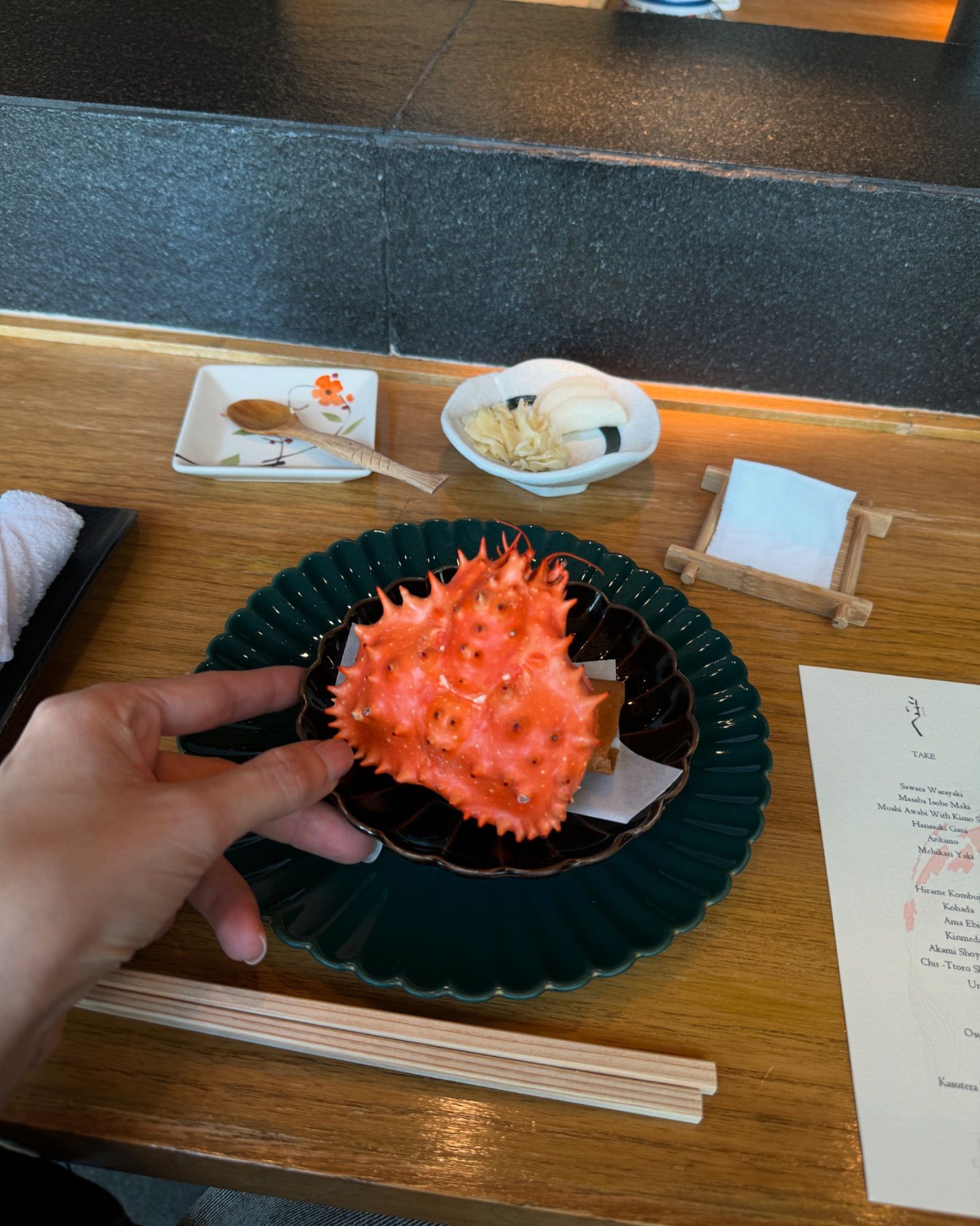 ซาร่า เล็กจ์