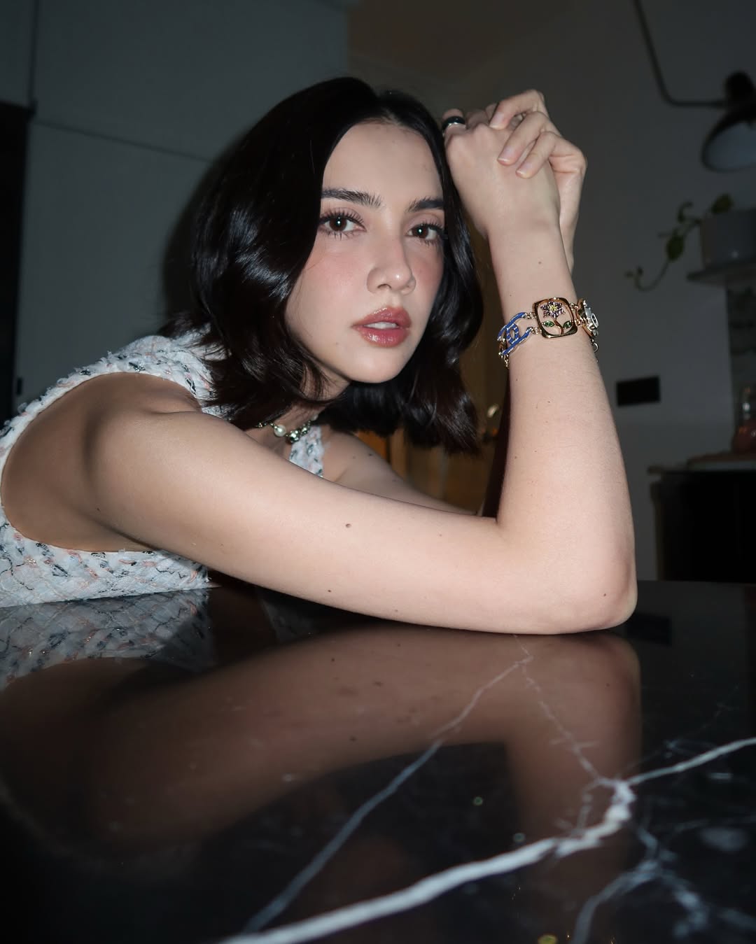 ซาร่า เล็กจ์