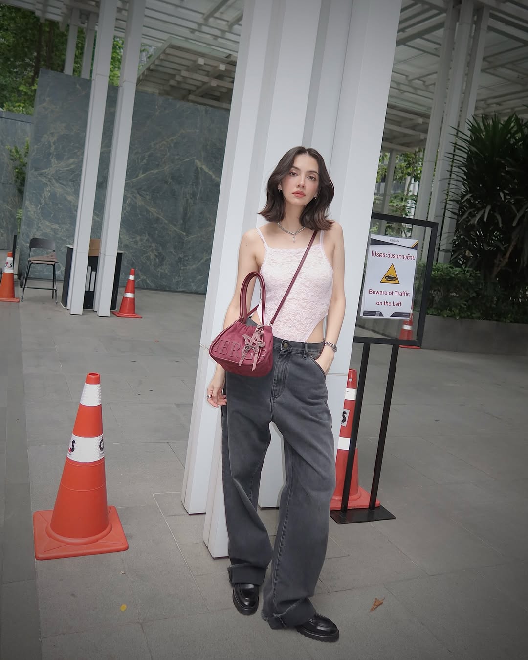 ซาร่า เล็กจ์
