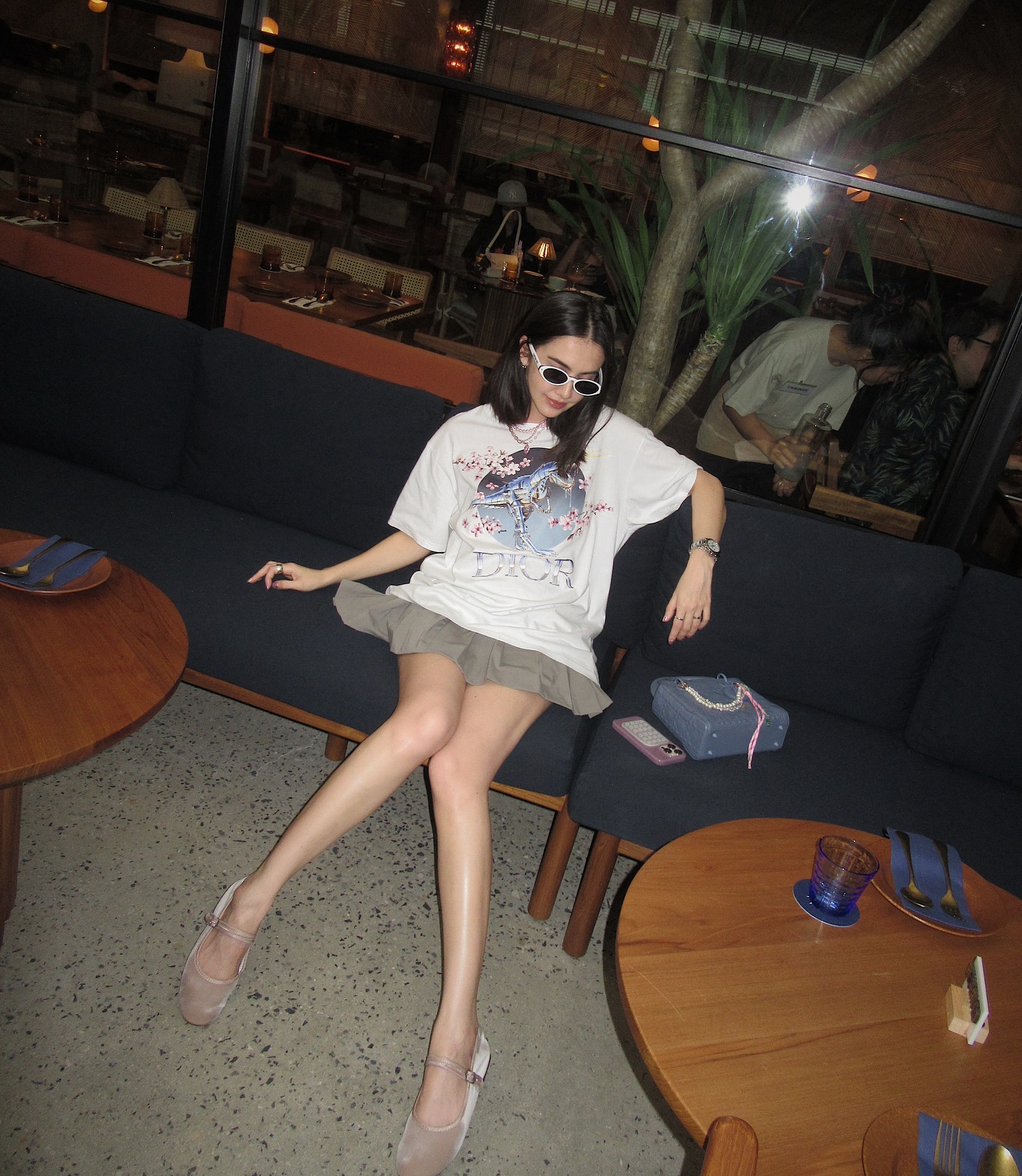 ซาร่า เล็กจ์