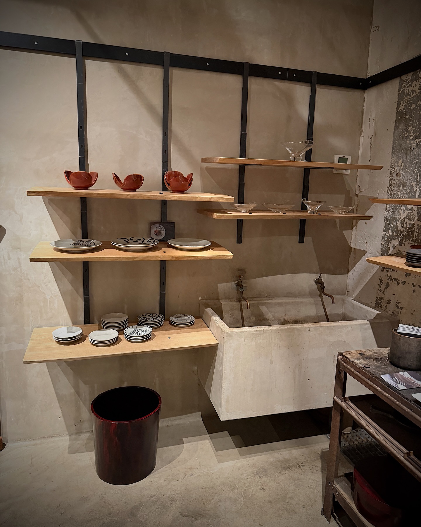 ซาร่า เล็กจ์