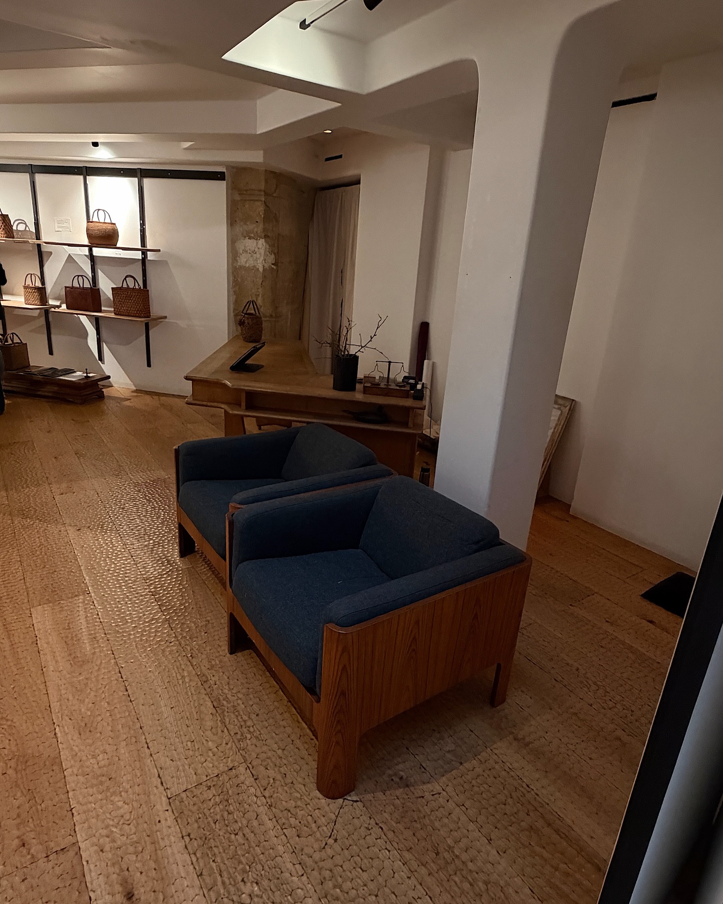 ซาร่า เล็กจ์