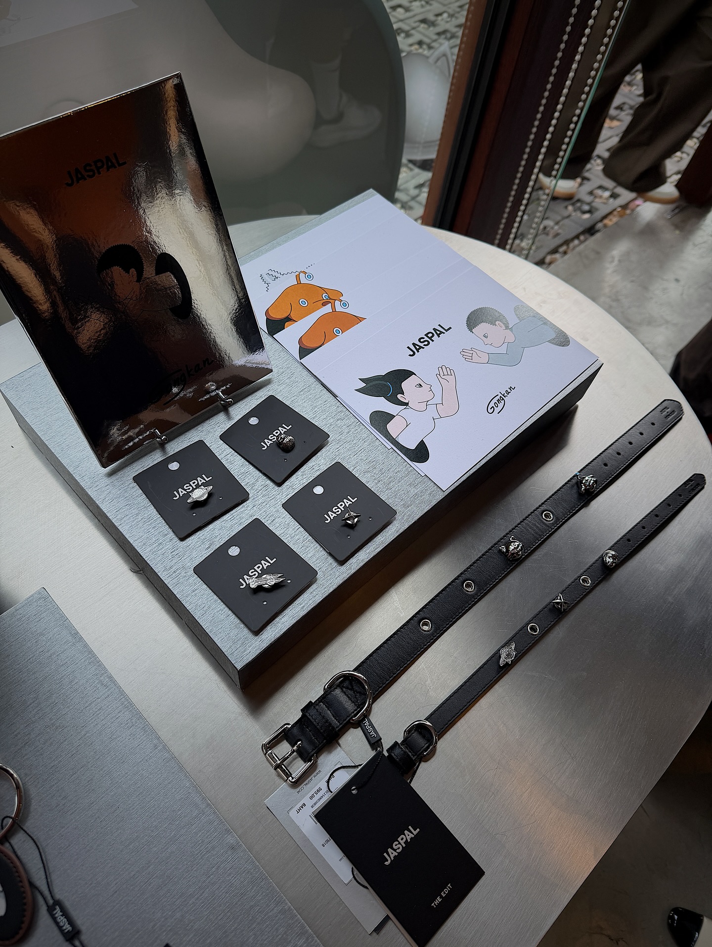 ซาร่า เล็กจ์