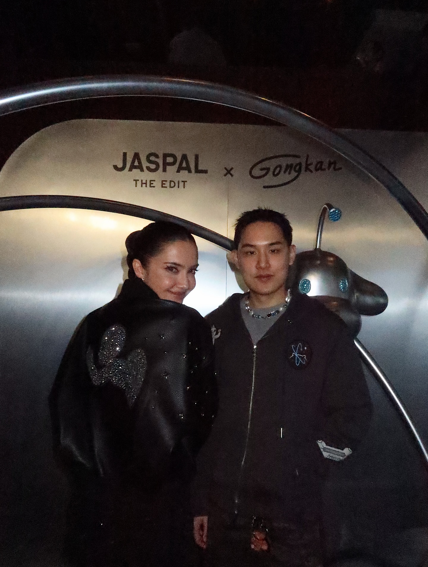 ซาร่า เล็กจ์