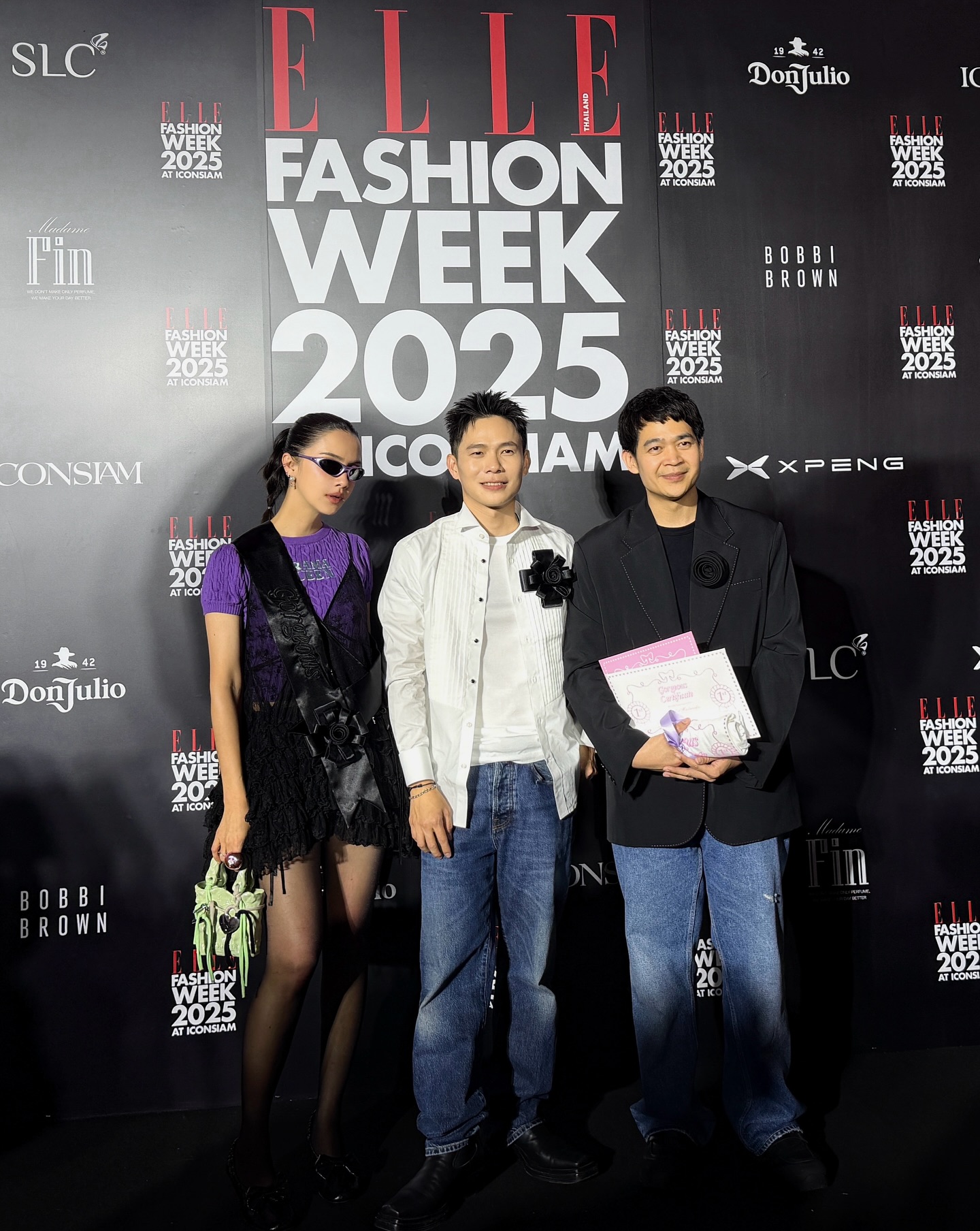 ซาร่า เล็กจ์