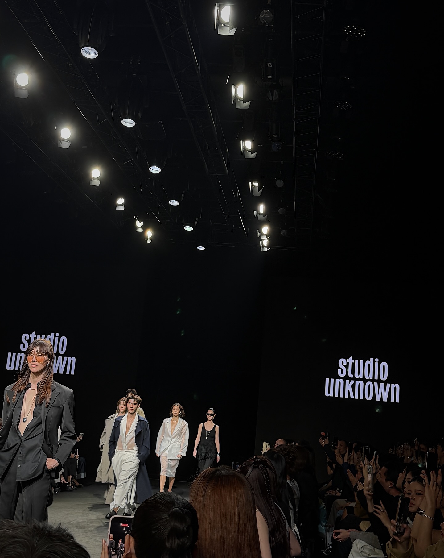 ซาร่า เล็กจ์