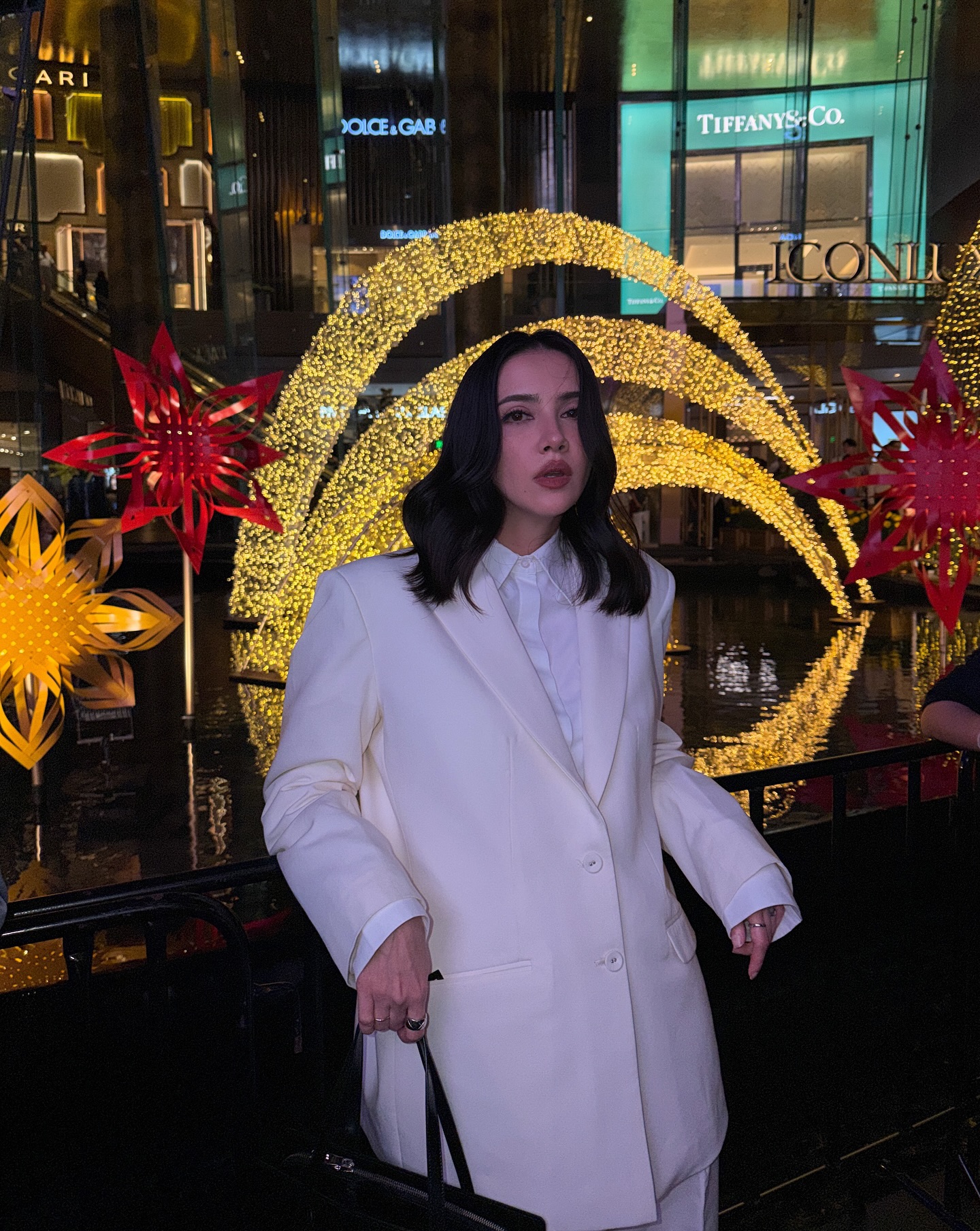 ซาร่า เล็กจ์