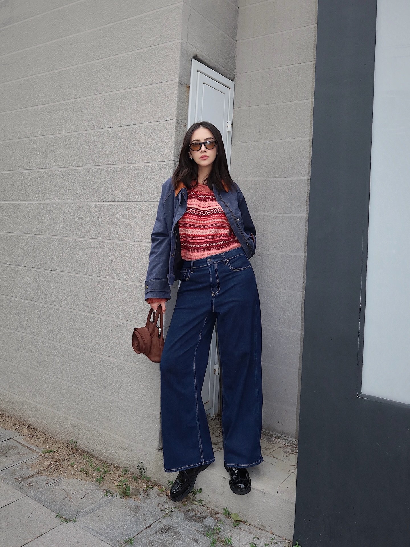 ซาร่า เล็กจ์