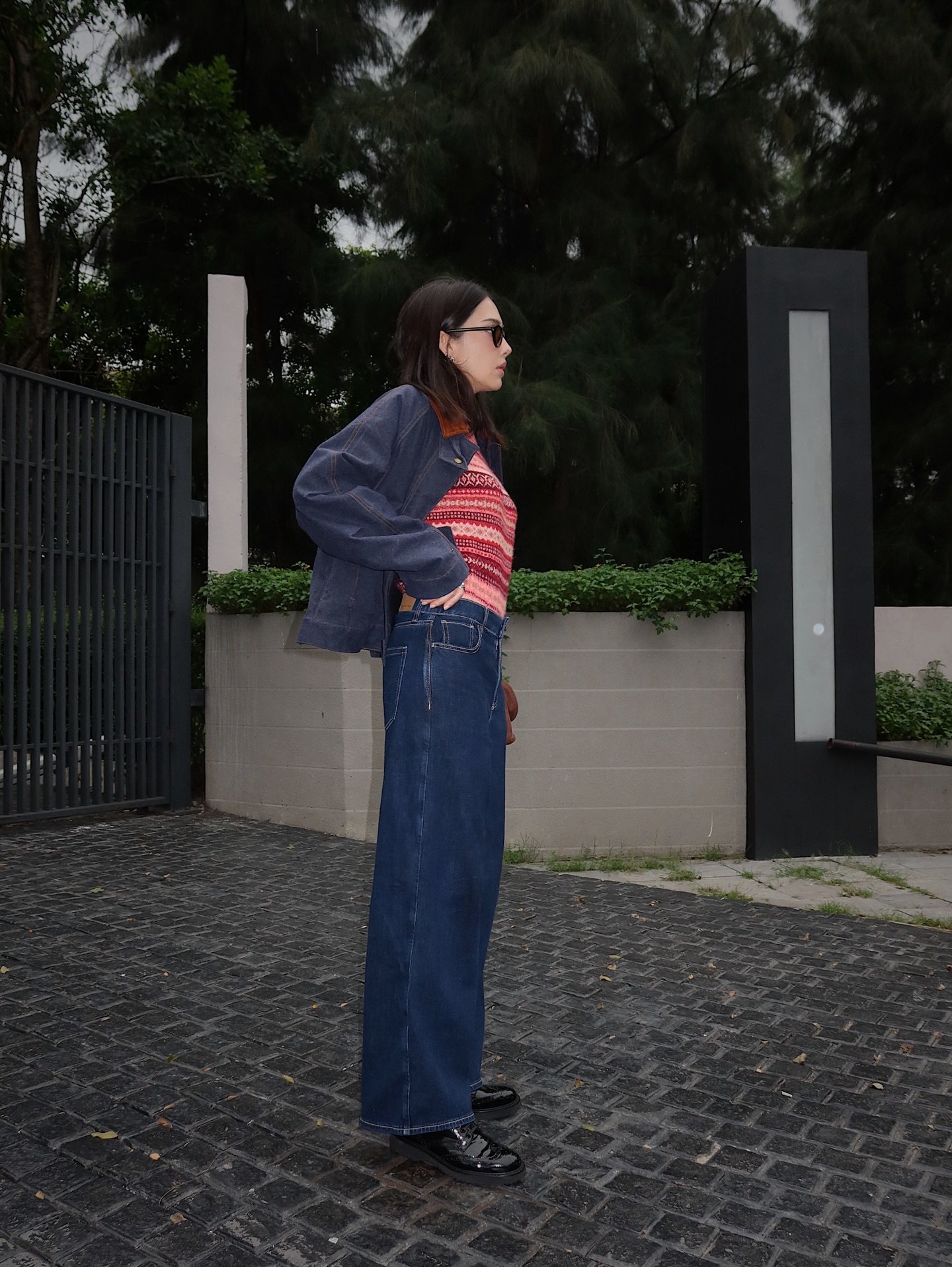 ซาร่า เล็กจ์