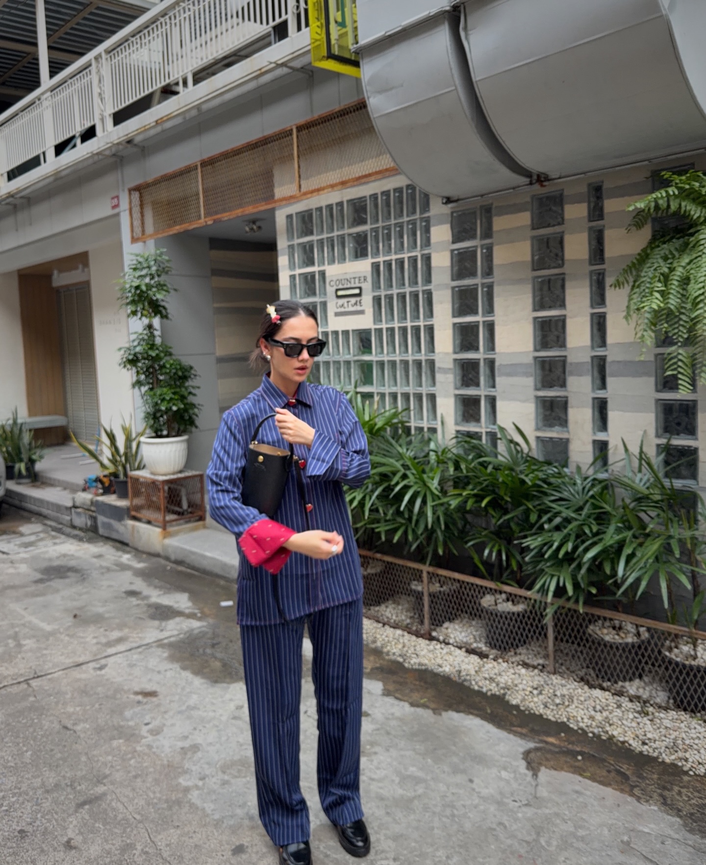 ซาร่า เล็กจ์