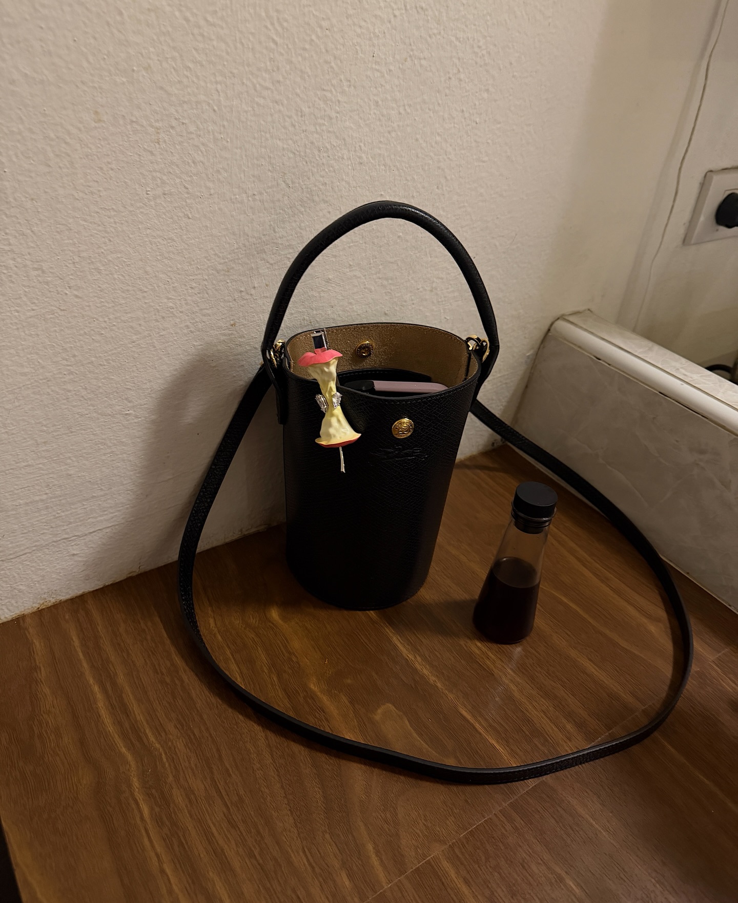 ซาร่า เล็กจ์