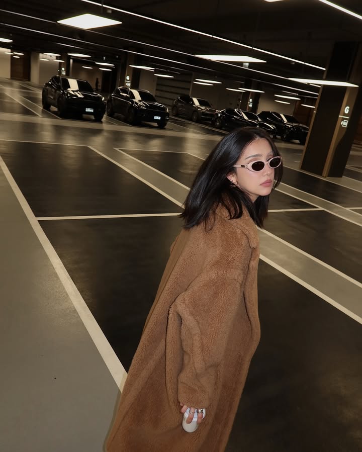 ซาร่า เล็กจ์