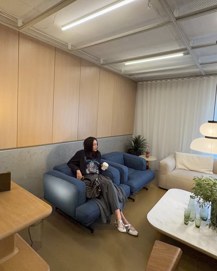 ซาร่า เล็กจ์