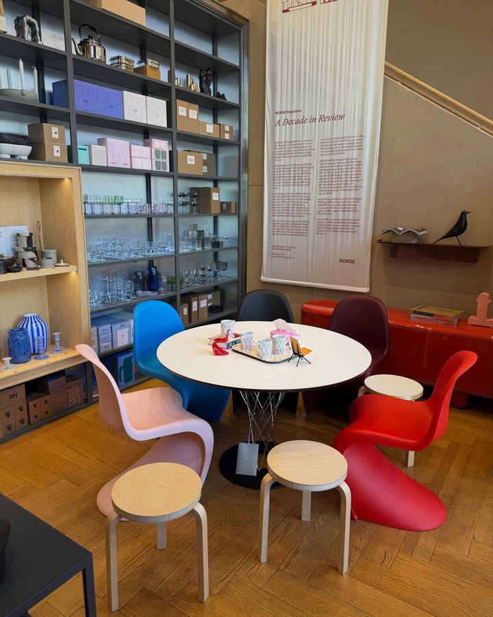 ซาร่า เล็กจ์